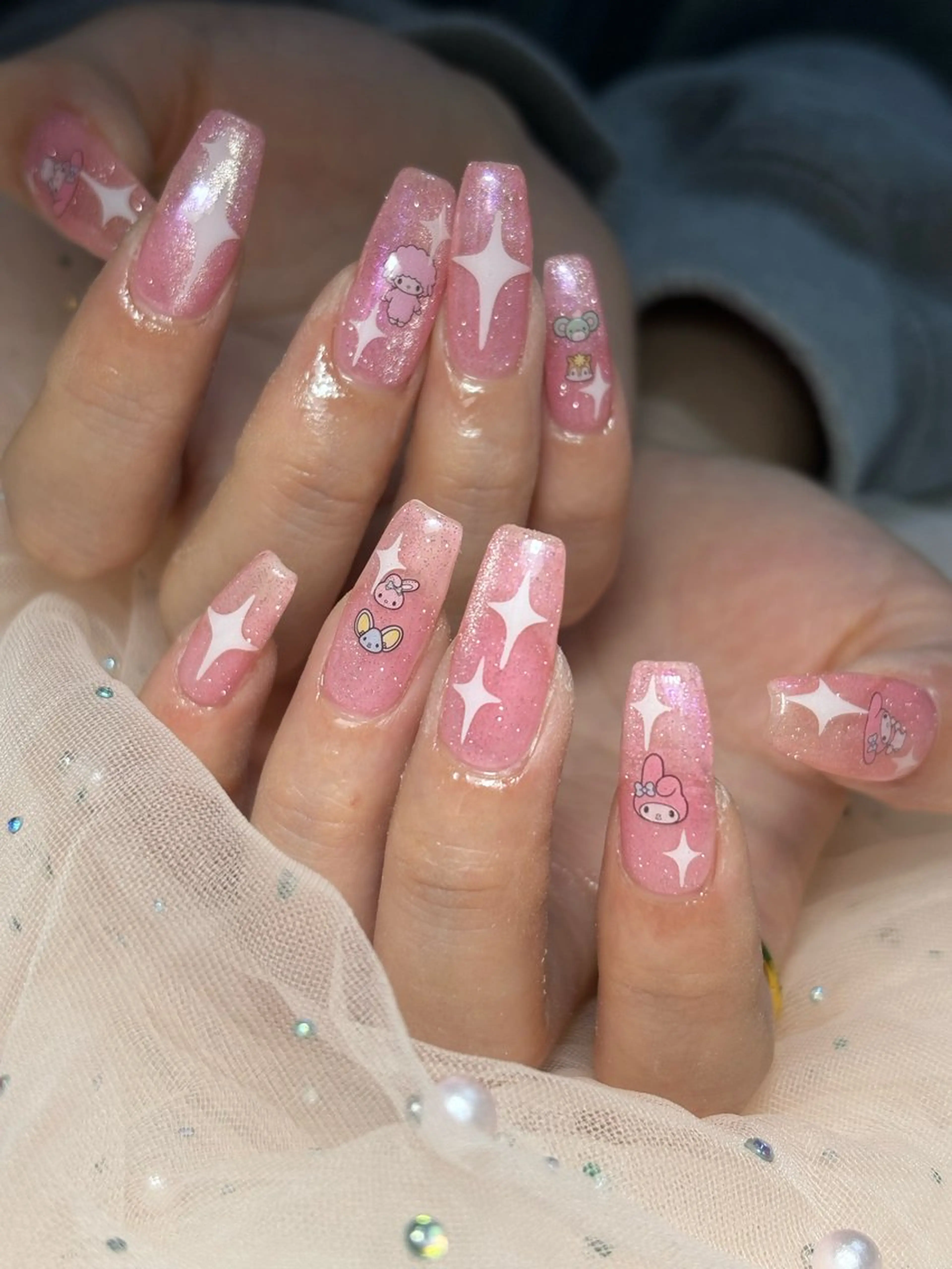 ネイル ハンドネイル フットネイル ✴︎ Delightのネイルデザイン