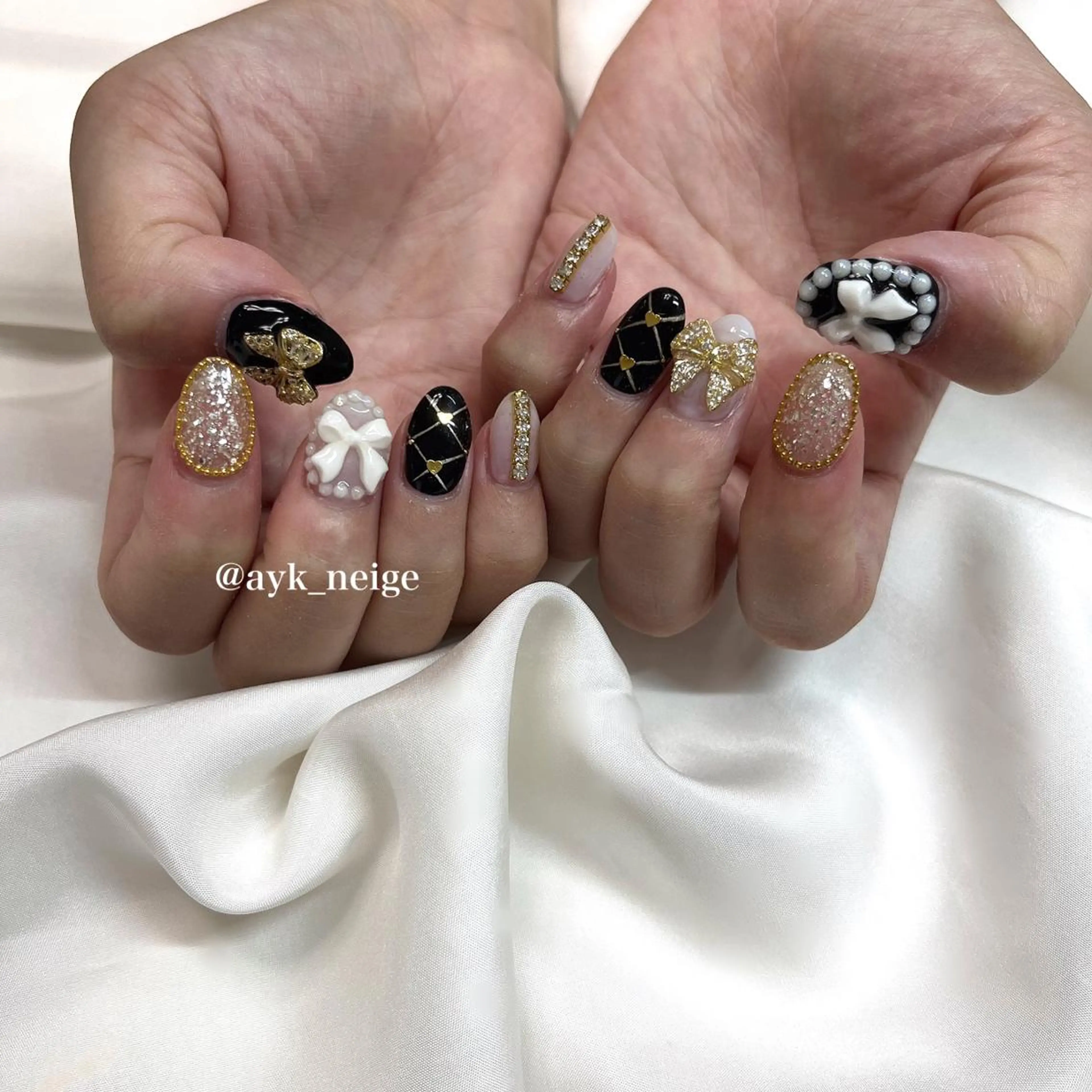 ネイル フットネイル フレンチネイル ガラスフレンチ グラデーション 韓国ネイル n'eige nail所属・大谷 綾香のネイルデザイン