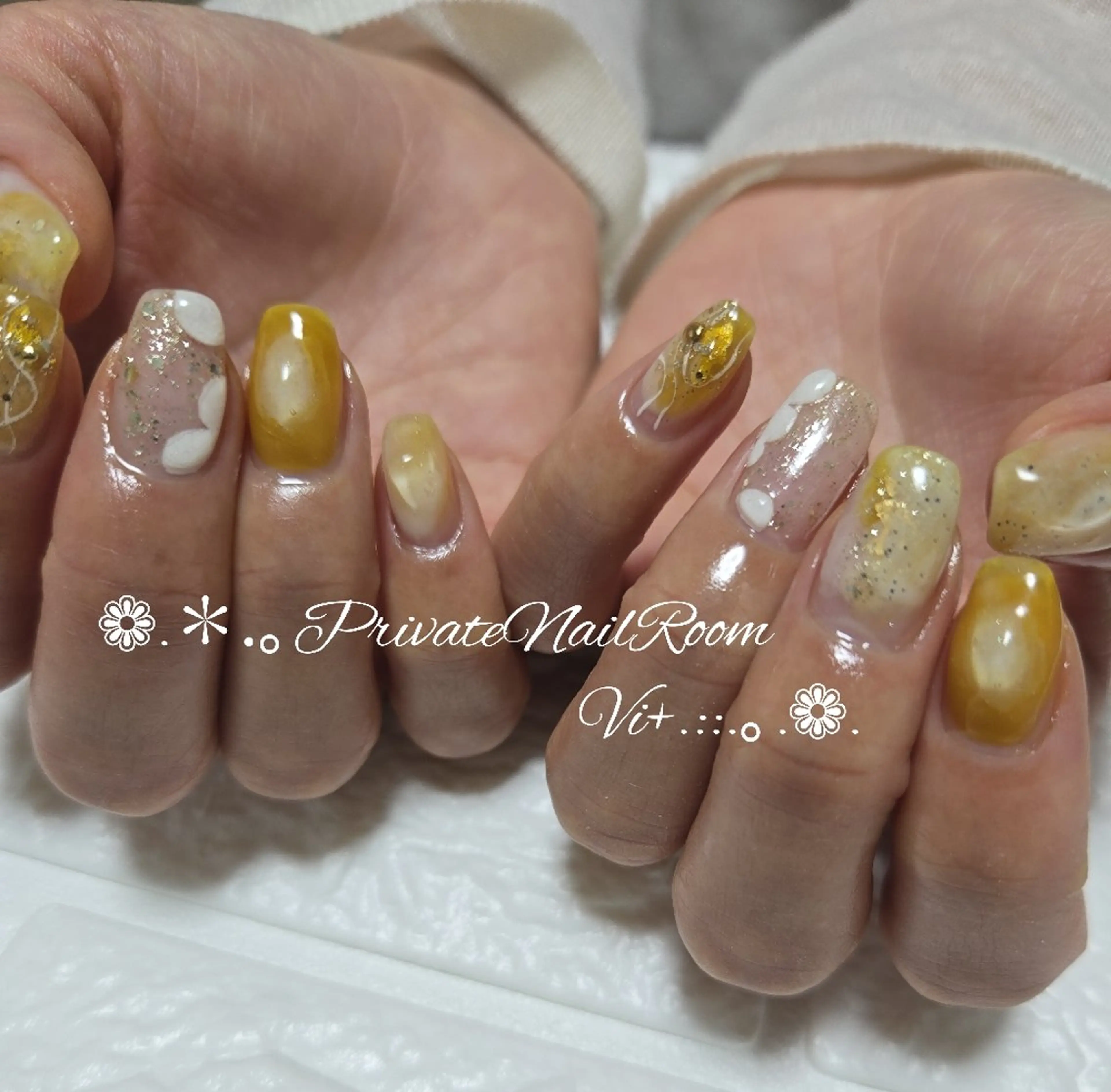 ネイル ハンドネイル Nail Room Vi+のネイルデザイン