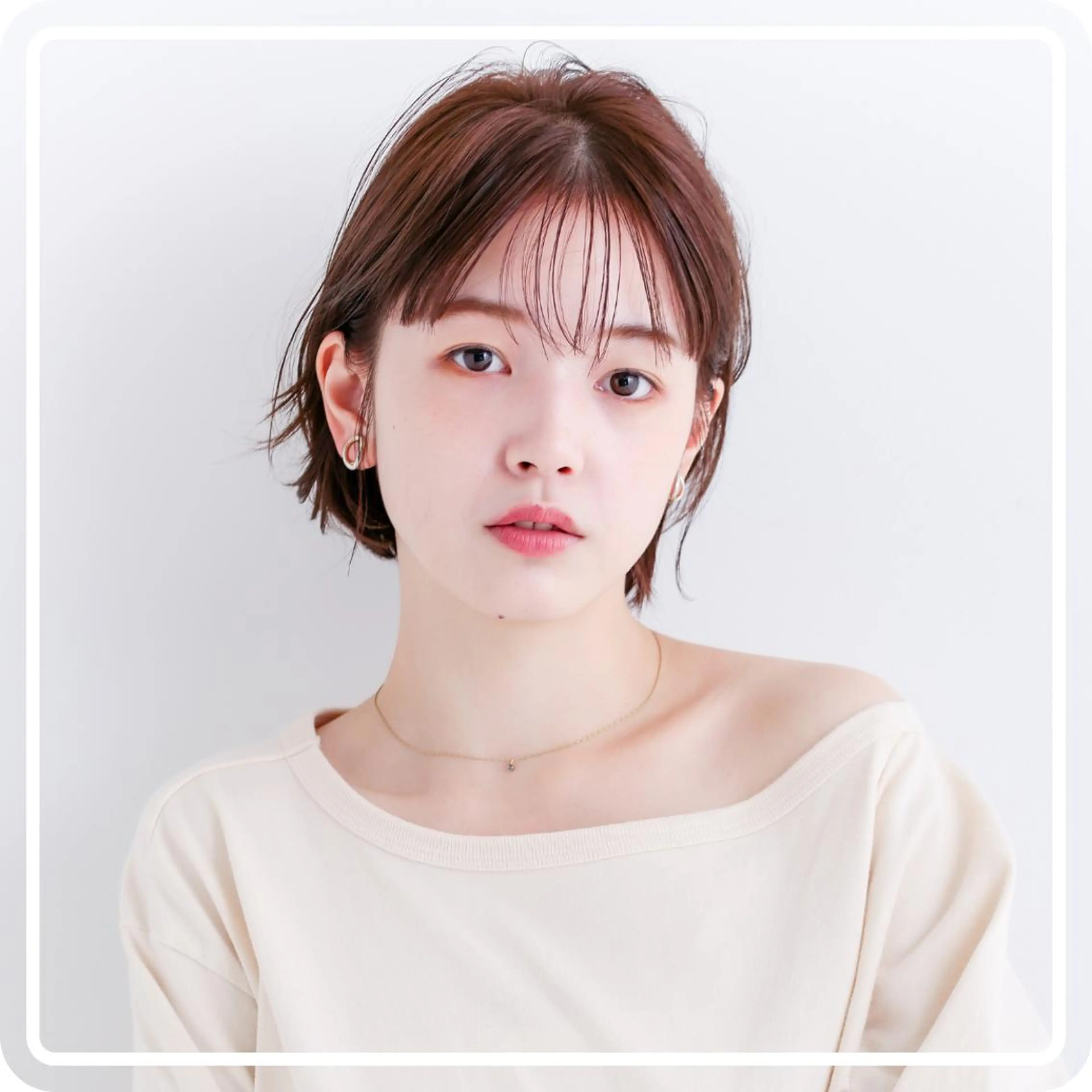 ミディアム RIKU リクのヘアスタイル