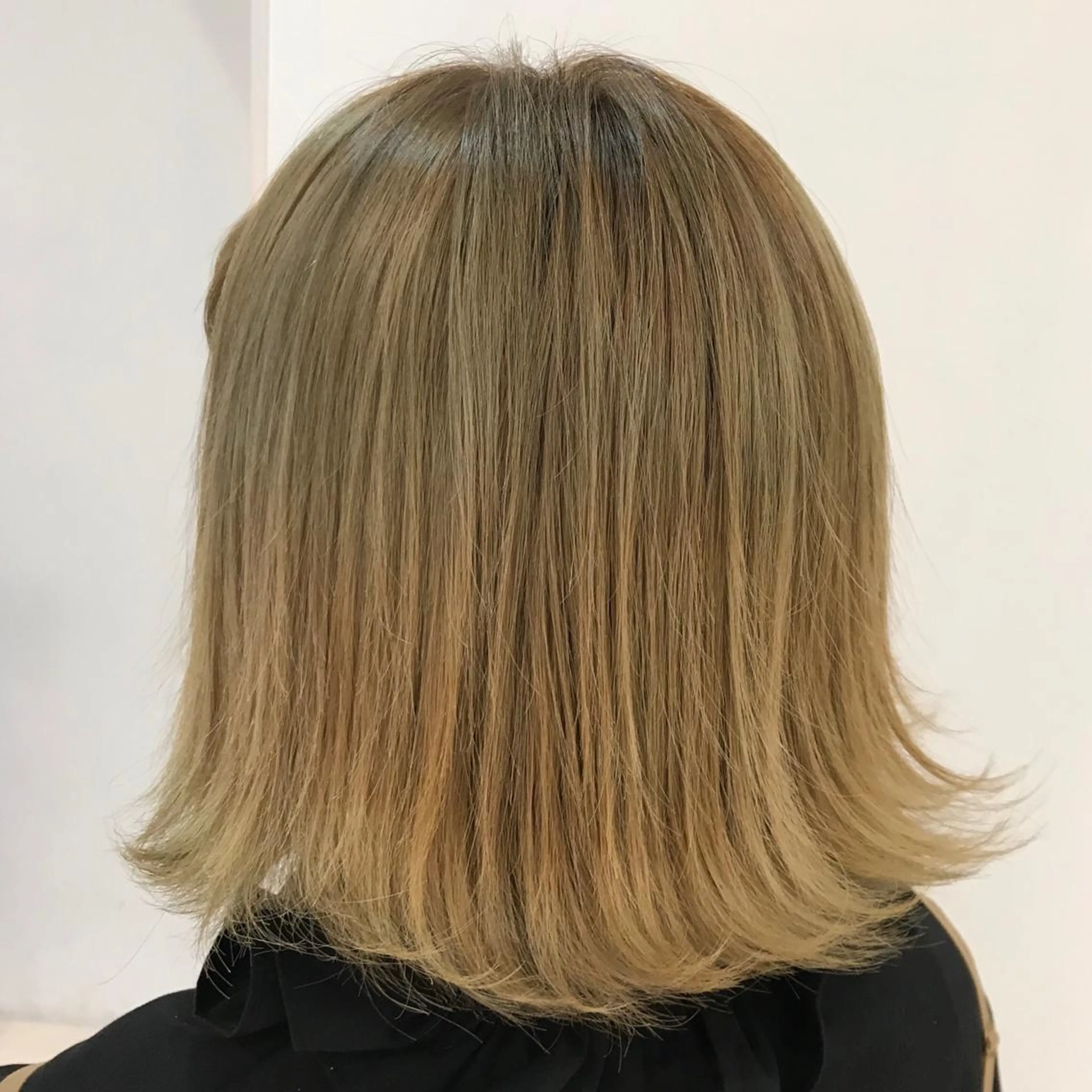 ミディアム ヘアカラー 河原町/艶髪/西田 晴香のその他イメージ