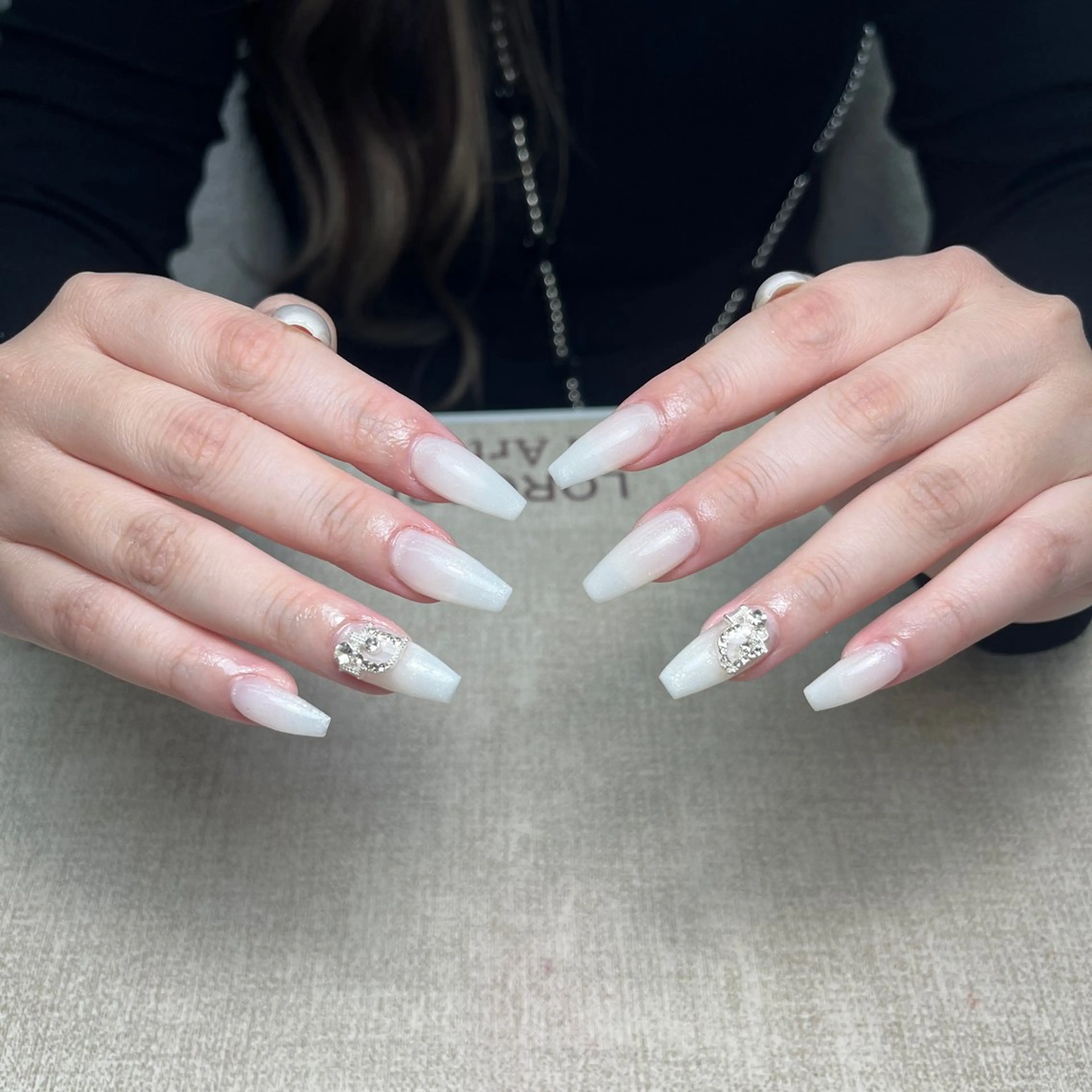 ネイル ハンドネイル ハンドケア ちごみ Novaのネイルデザイン