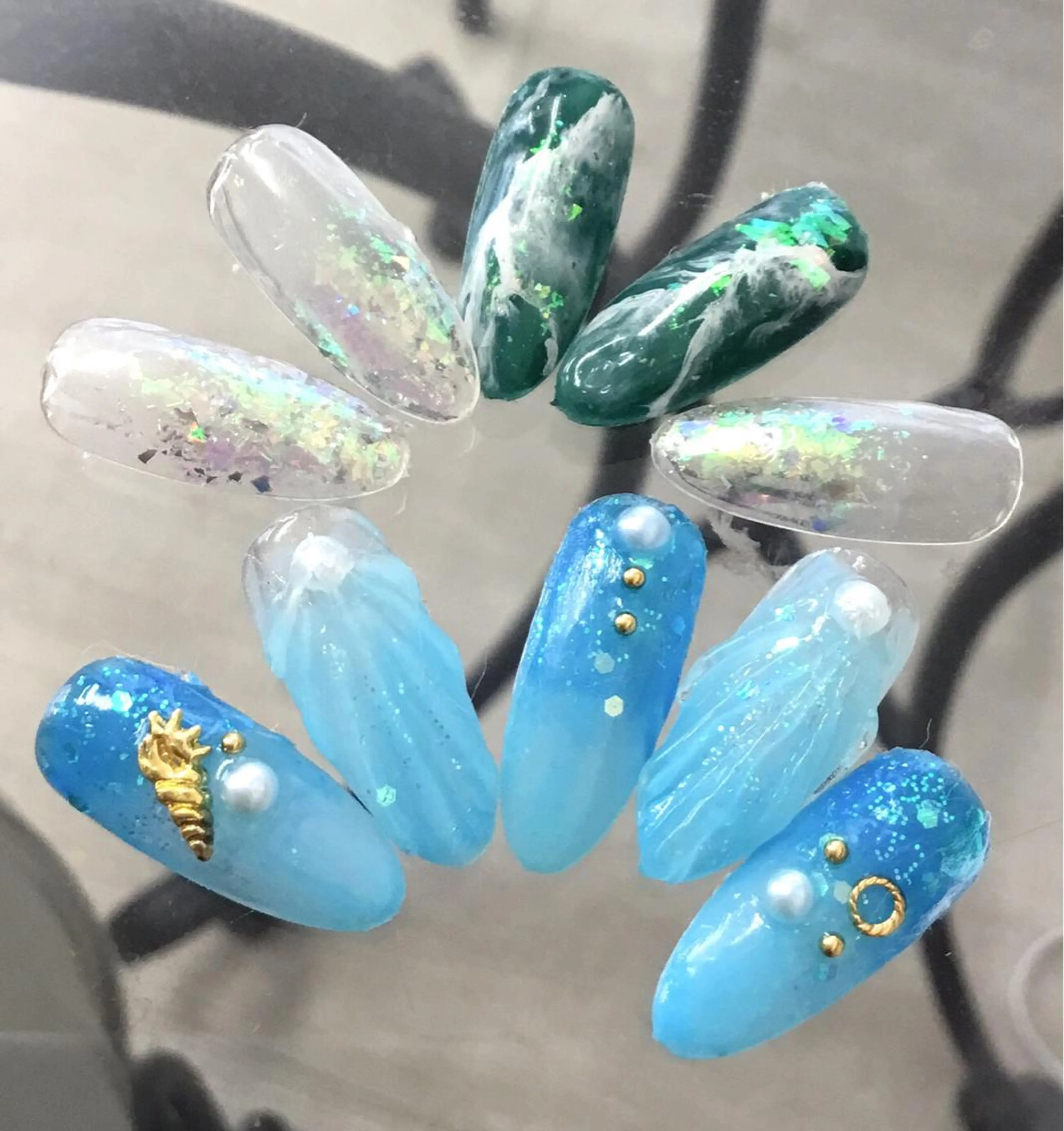 ネイル e.nail所属・和賀井 恵理のネイルデザイン