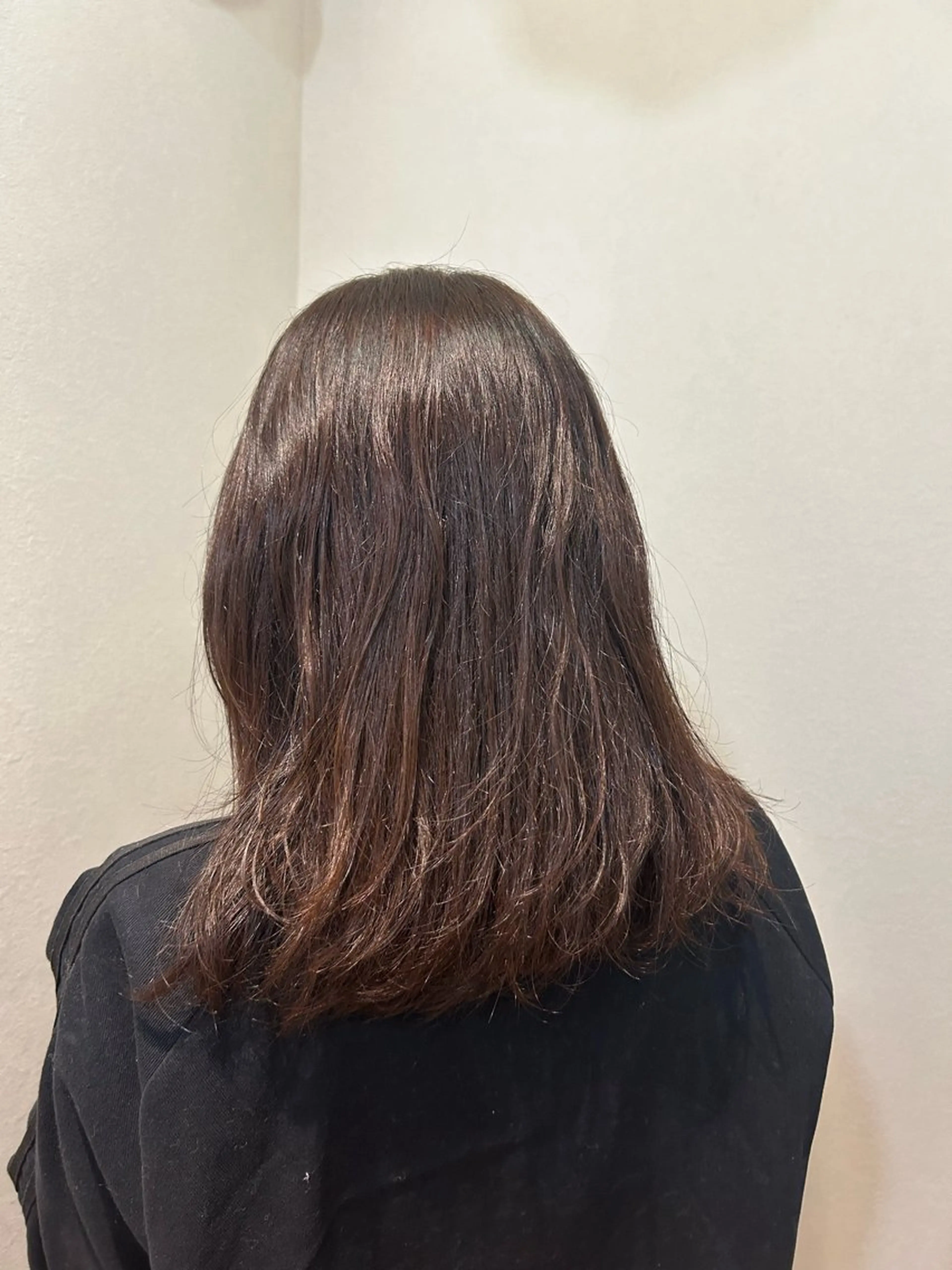 ミディアム カラー アディクシーカラー ウジイエ ミユウのヘアスタイル