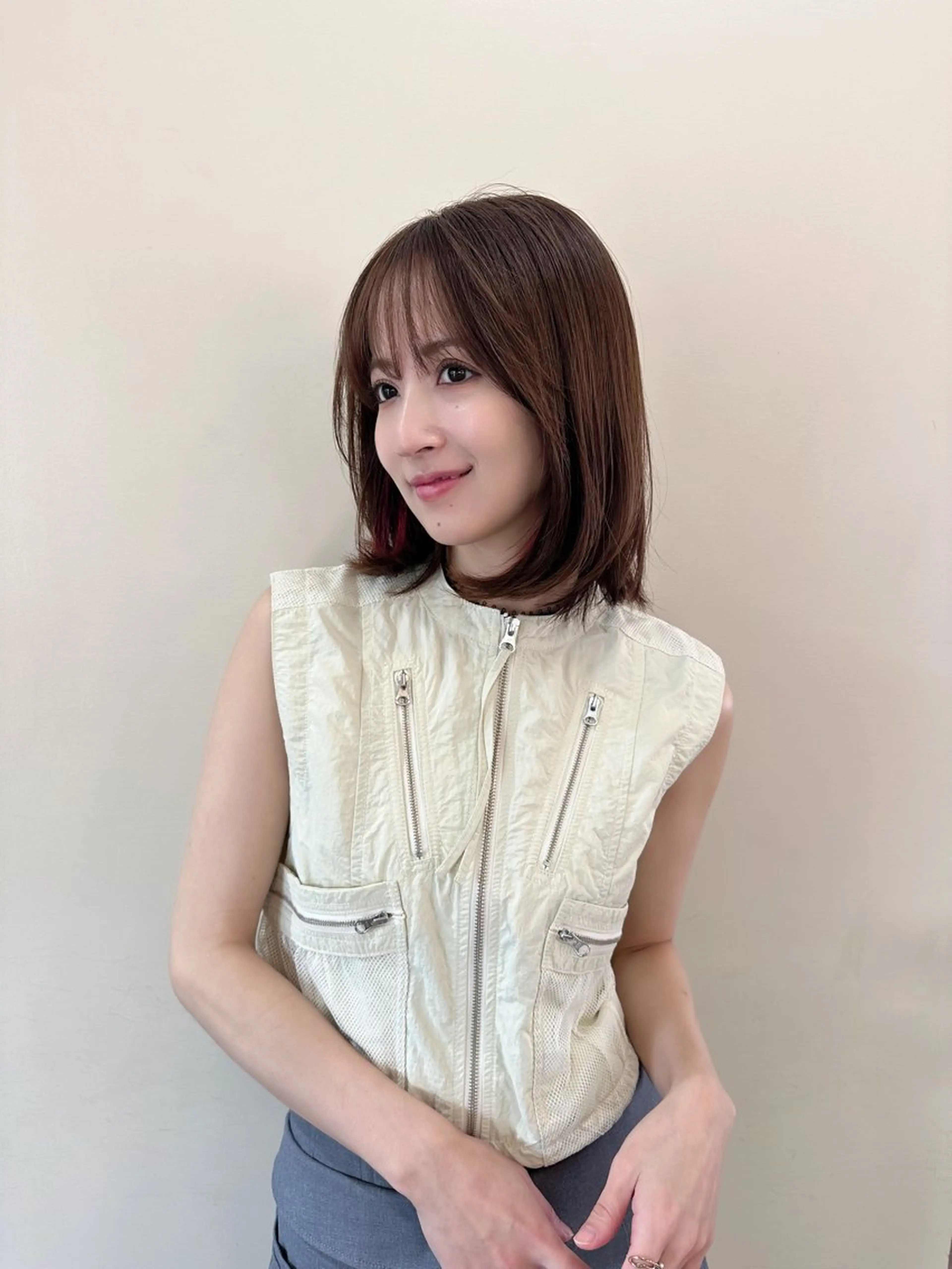 ミディアム 鎌倉 彩のヘアスタイル