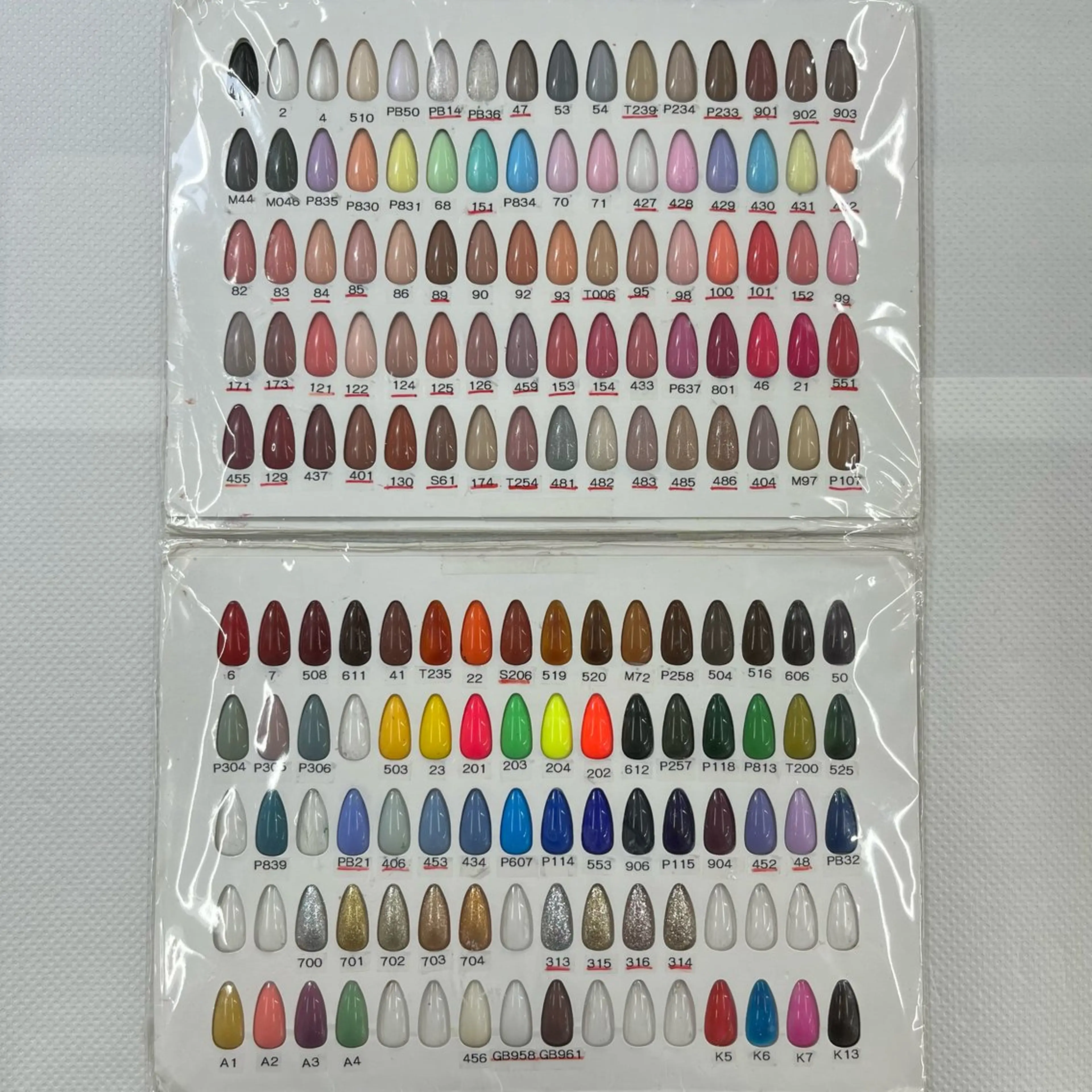 ネイル MAXKELLY梅田所属・〈MAXKELLY〉 HIROSEのネイルデザイン