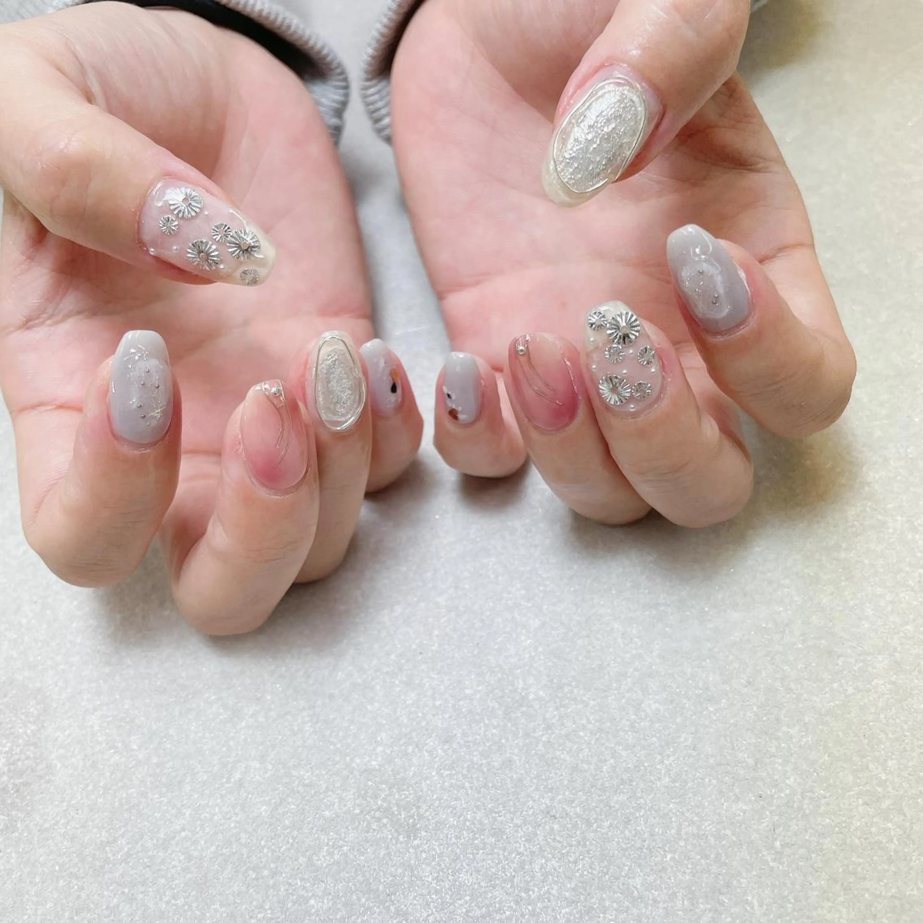 ネイル ハンドネイル A85G ayakoのネイルデザイン