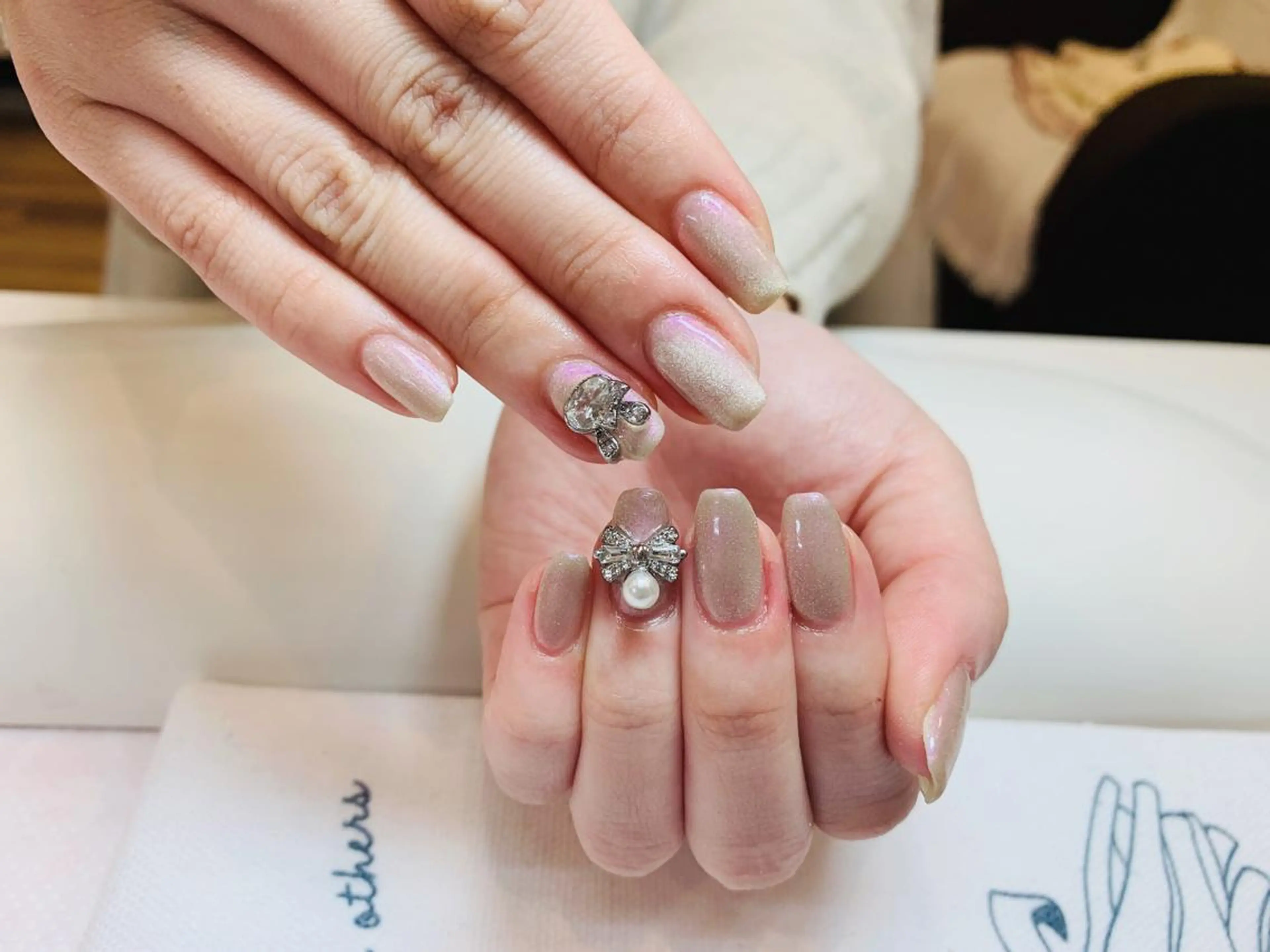 ネイル Ui_Amor (パラジェル)のネイルデザイン