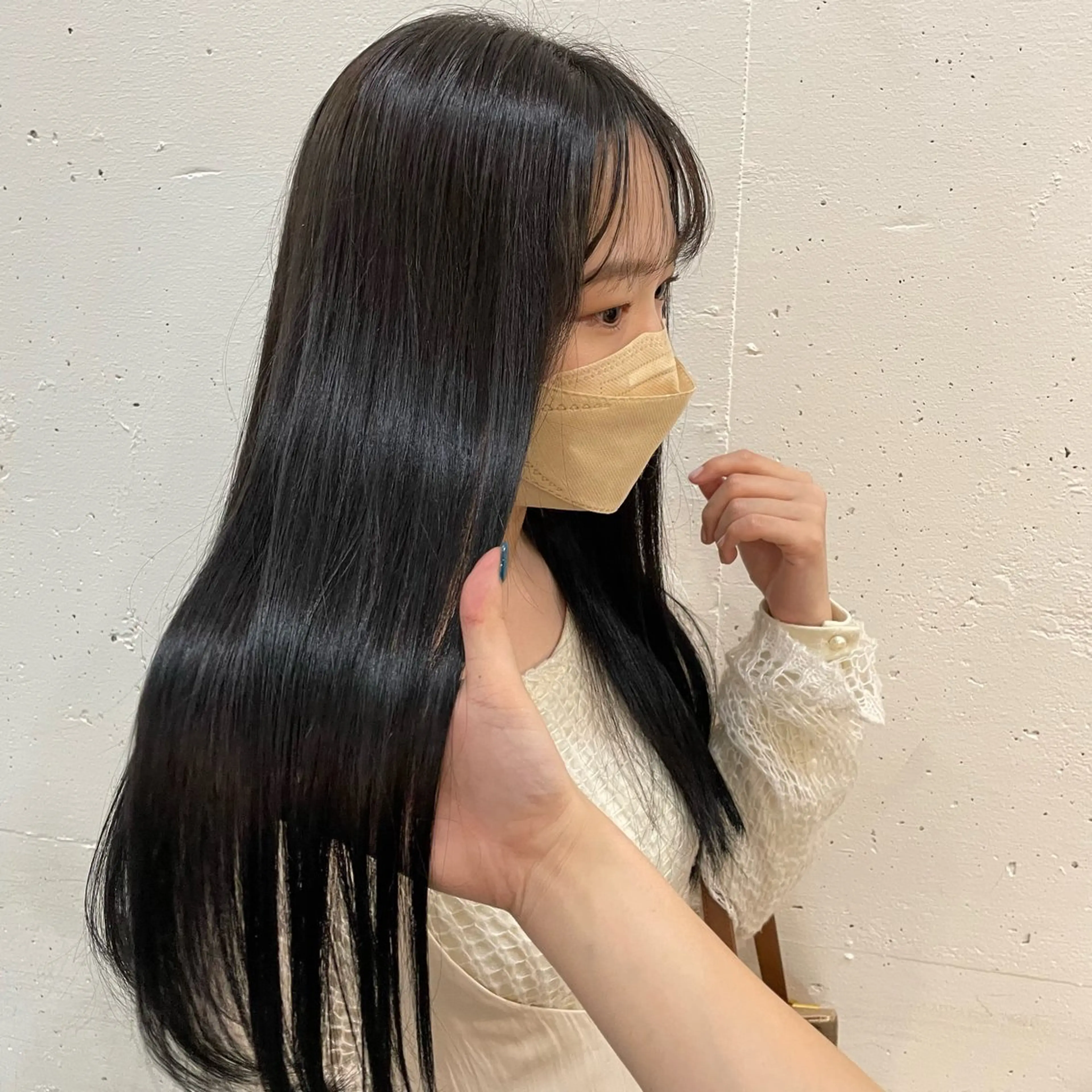 ロング 𝙃𝘼𝙍𝙐🎀 韓国×エクステのヘアスタイル