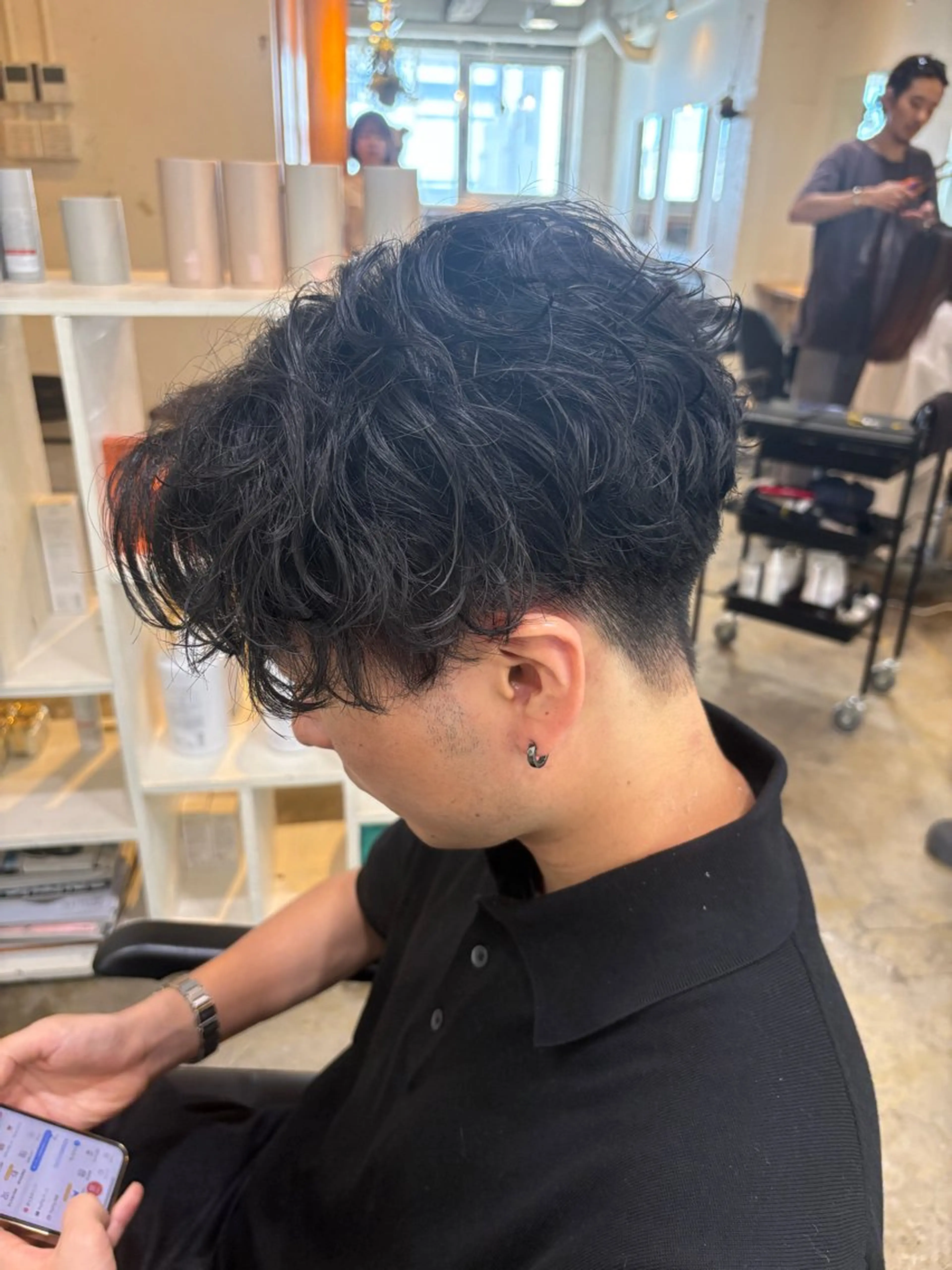 パーマ メンズ カット パーマ トリートメント RIN／韓国ヘア レイヤーカットのヘアスタイル