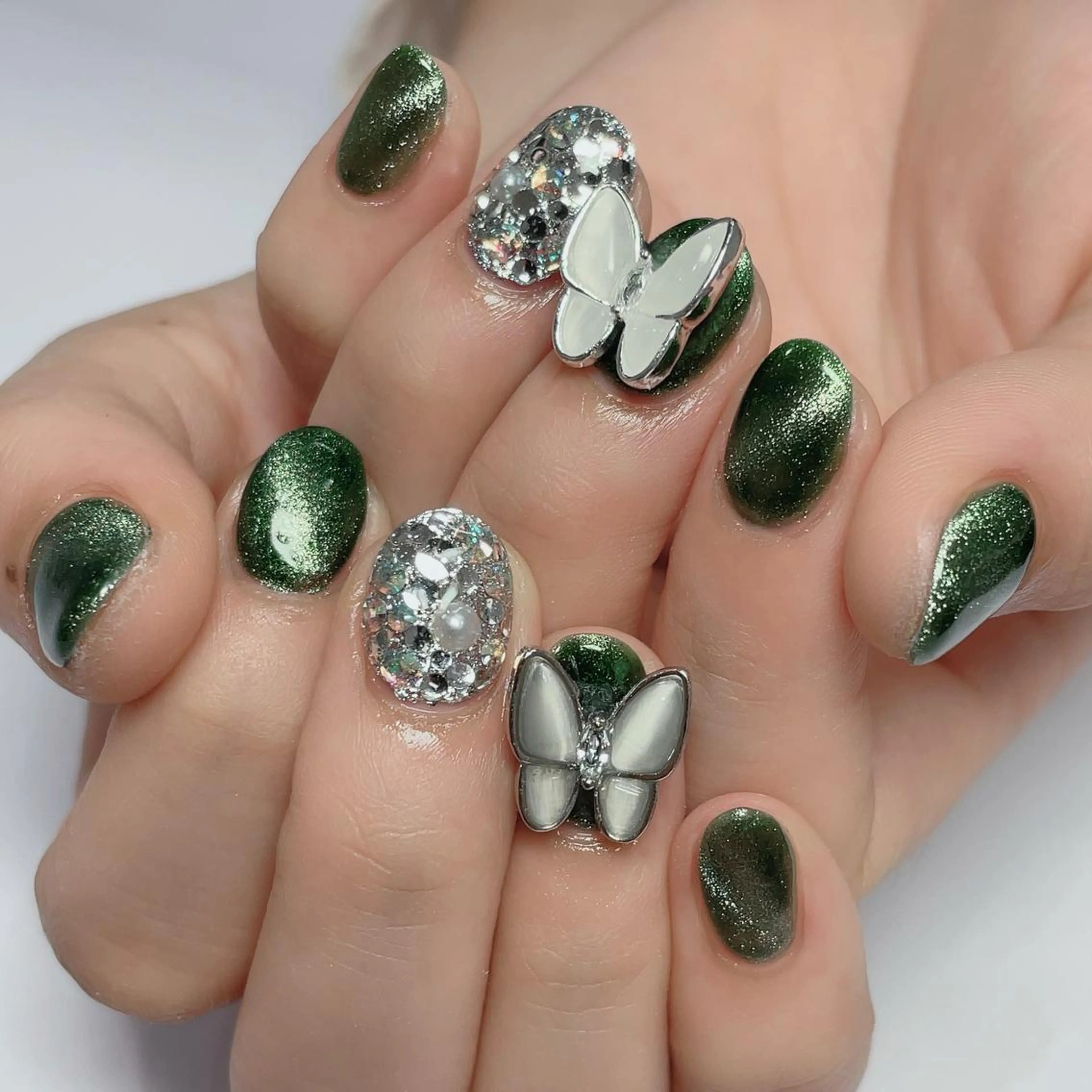 ネイル グリーン Serenity by Mari所属・Shinozaki mariのネイルデザイン