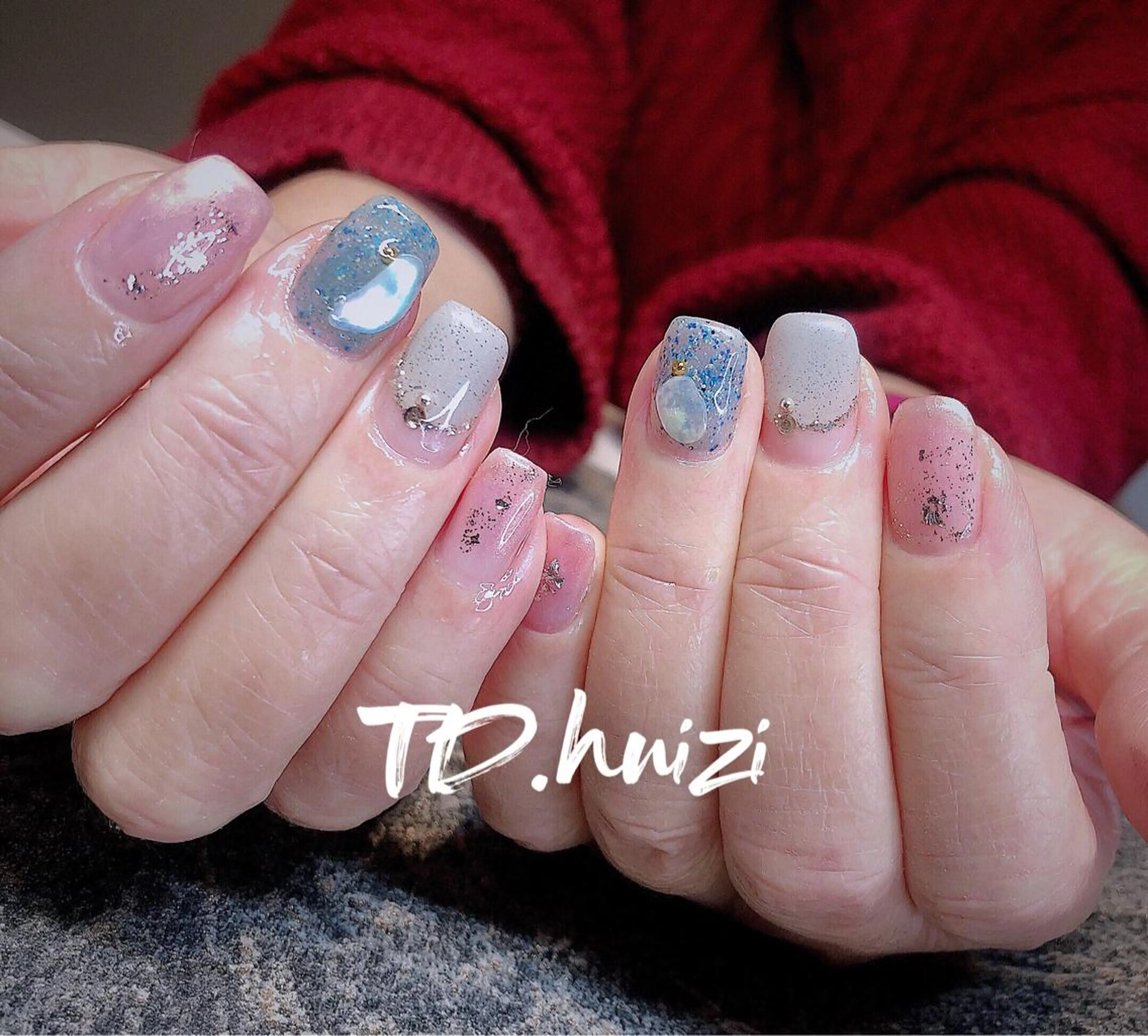 ミディアム めぐみのネイルサロン 惠のネイルデザイン