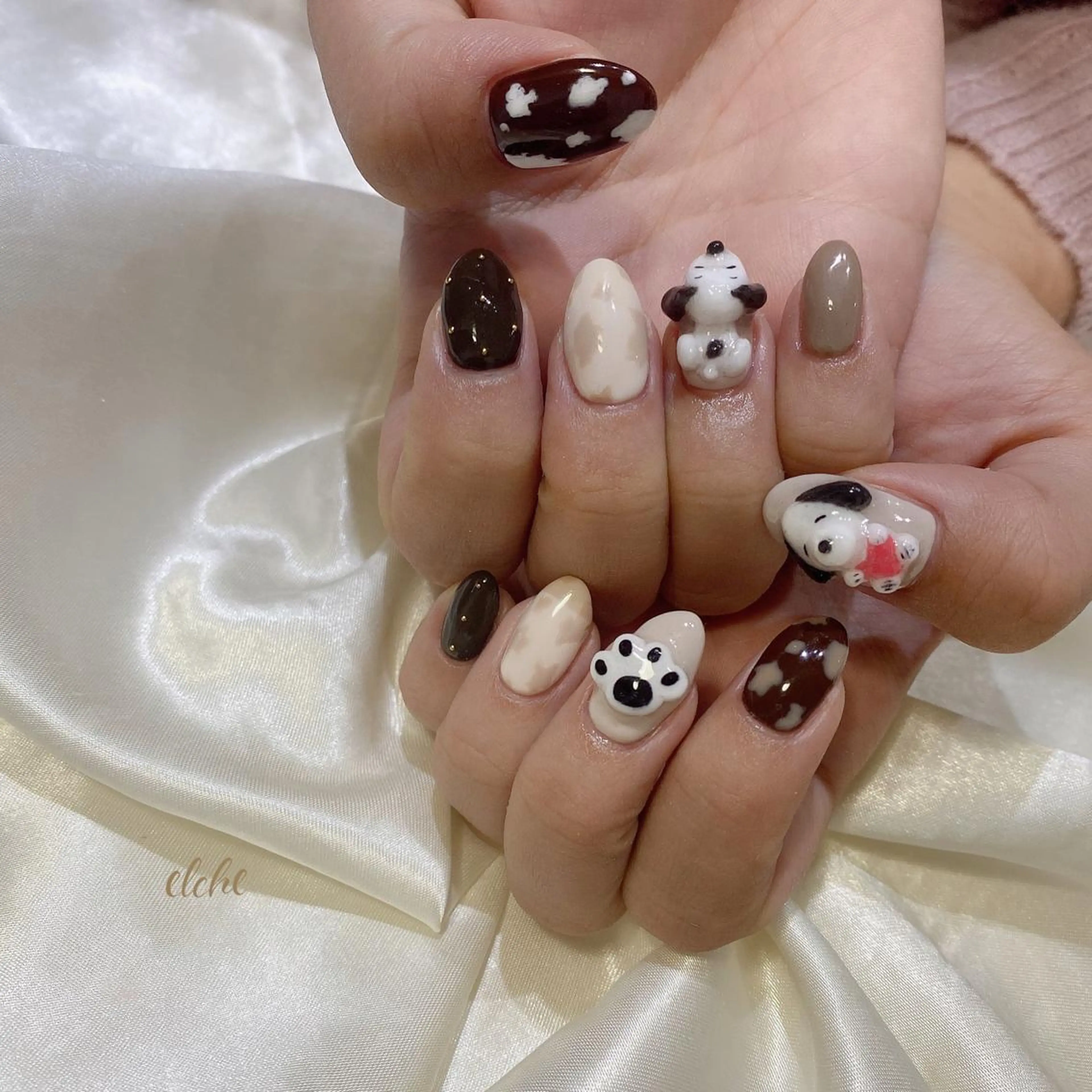 ネイル ハンドネイル 西岡 杏のネイルデザイン