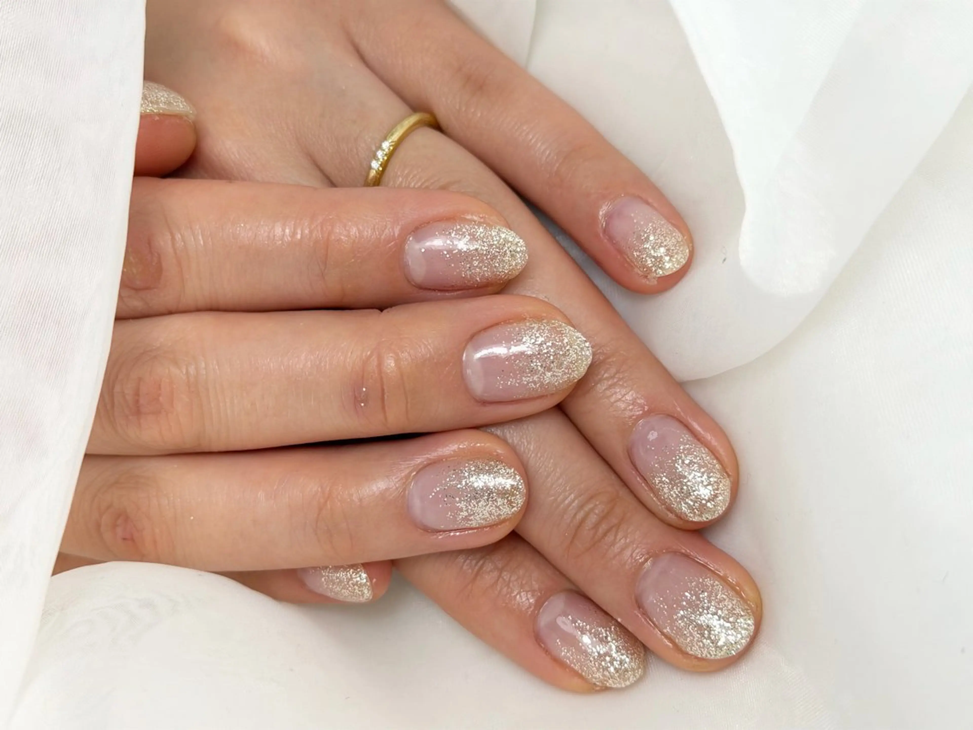 ネイル グラデーション ラメ(グリッター) ラメグラデーション ハンドネイル MIKA ♡のネイルデザイン