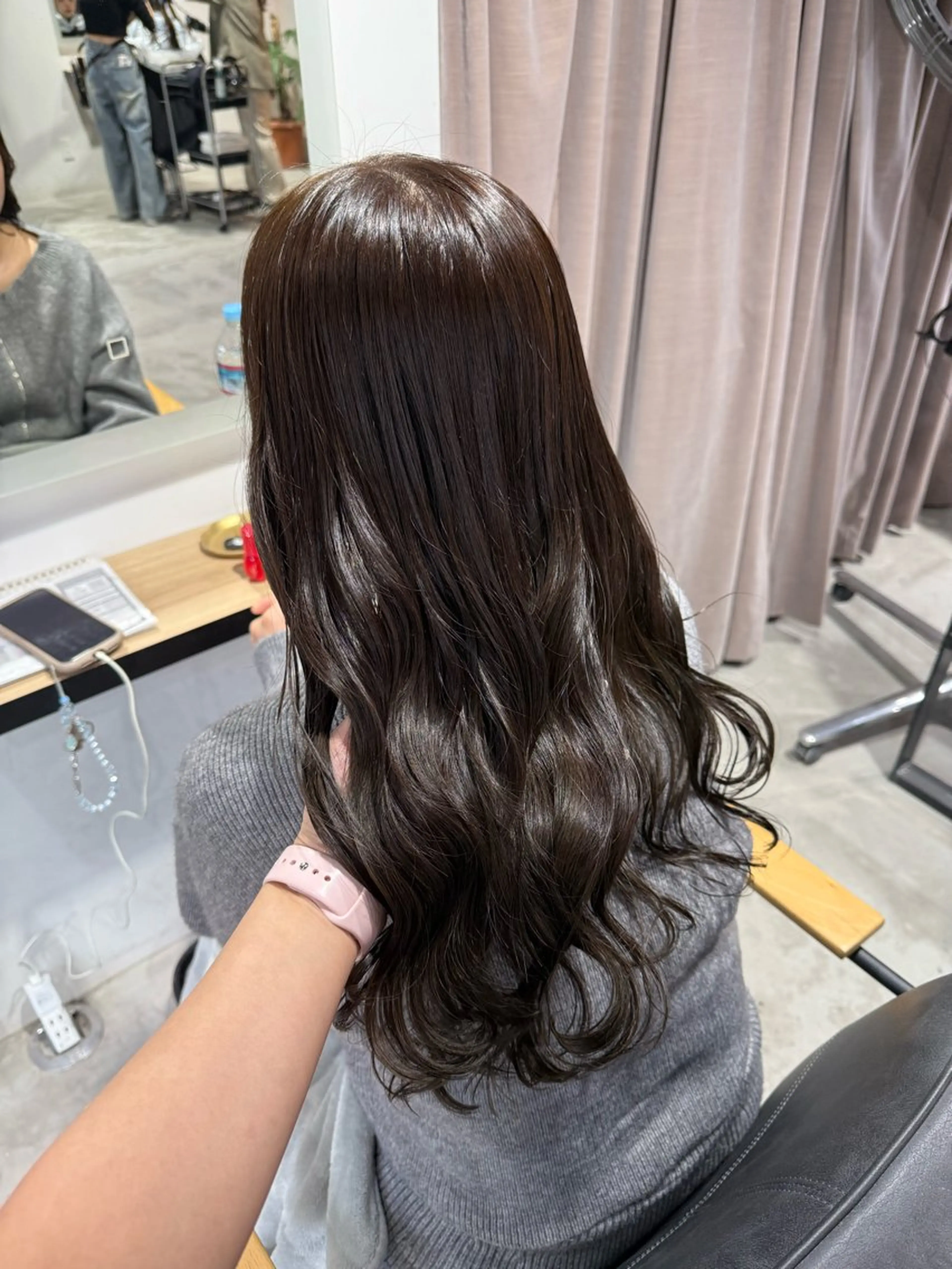 ロング ヘアカラー ALLYS 渋谷店所属・最高級の艶のある カラーmei🎨のヘアスタイル