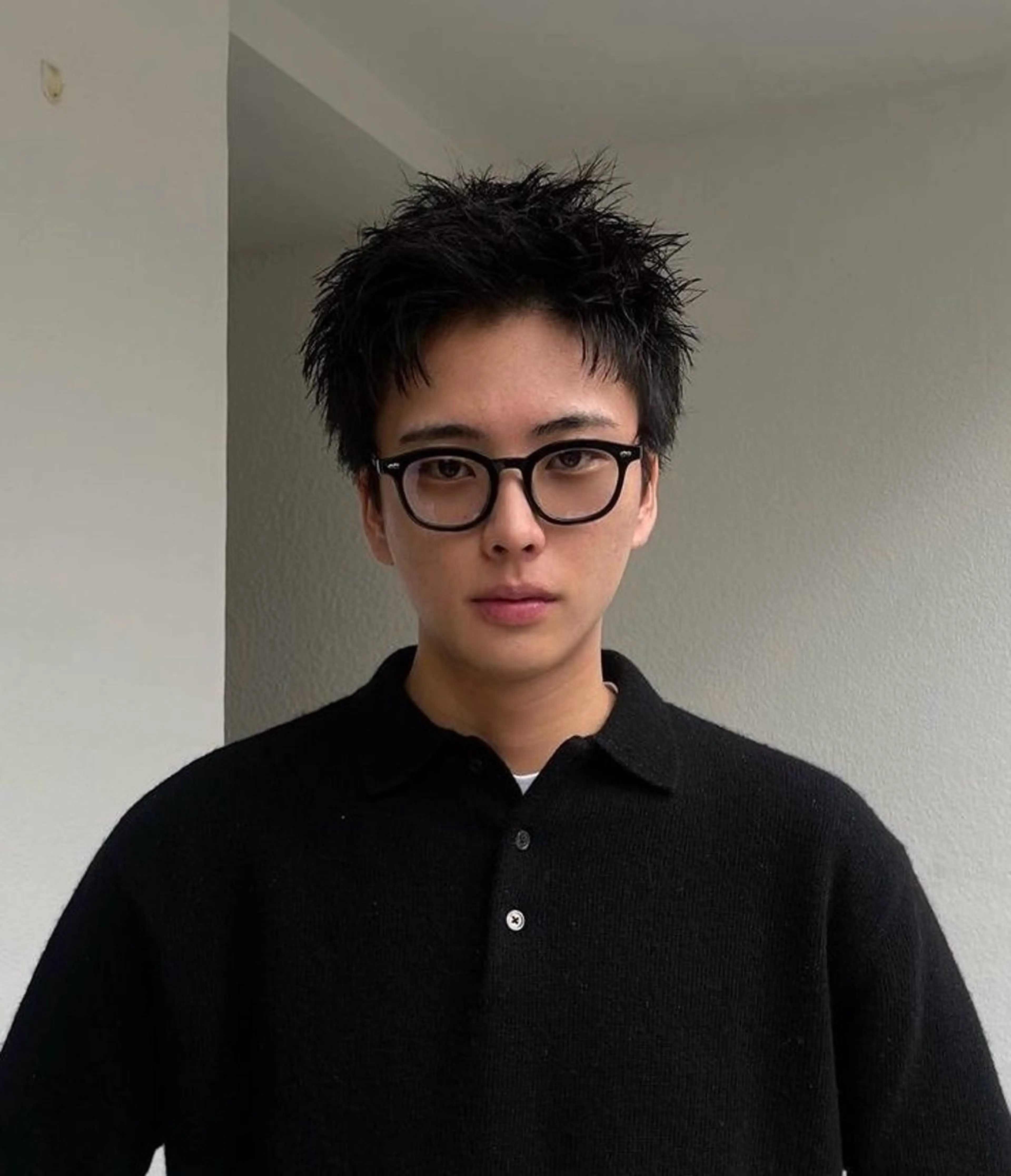 ショート EN所属・岡本 拡夢のヘアスタイル