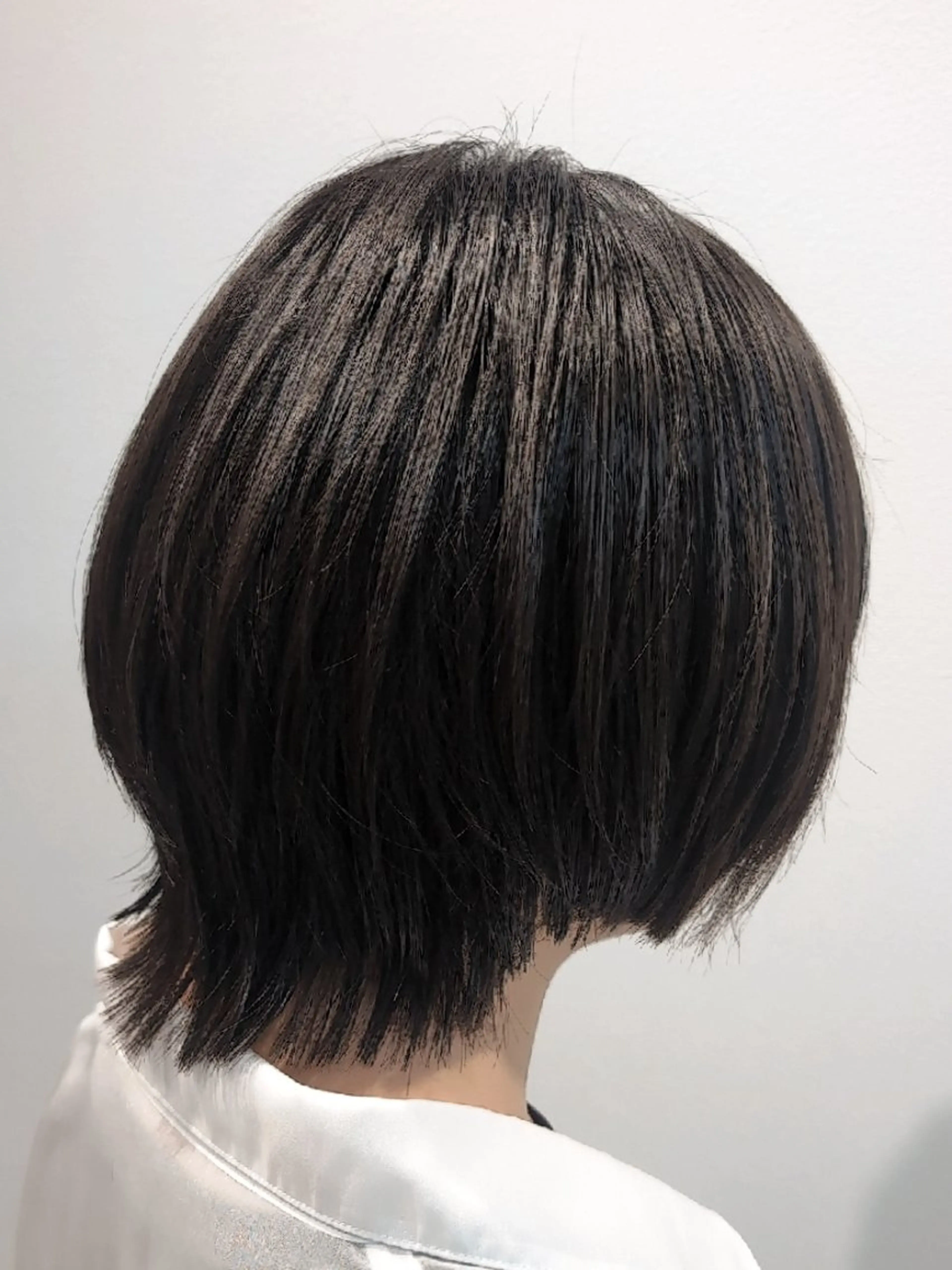 ミディアム カット 田端みおと🐱 SoZoBridgeのヘアスタイル