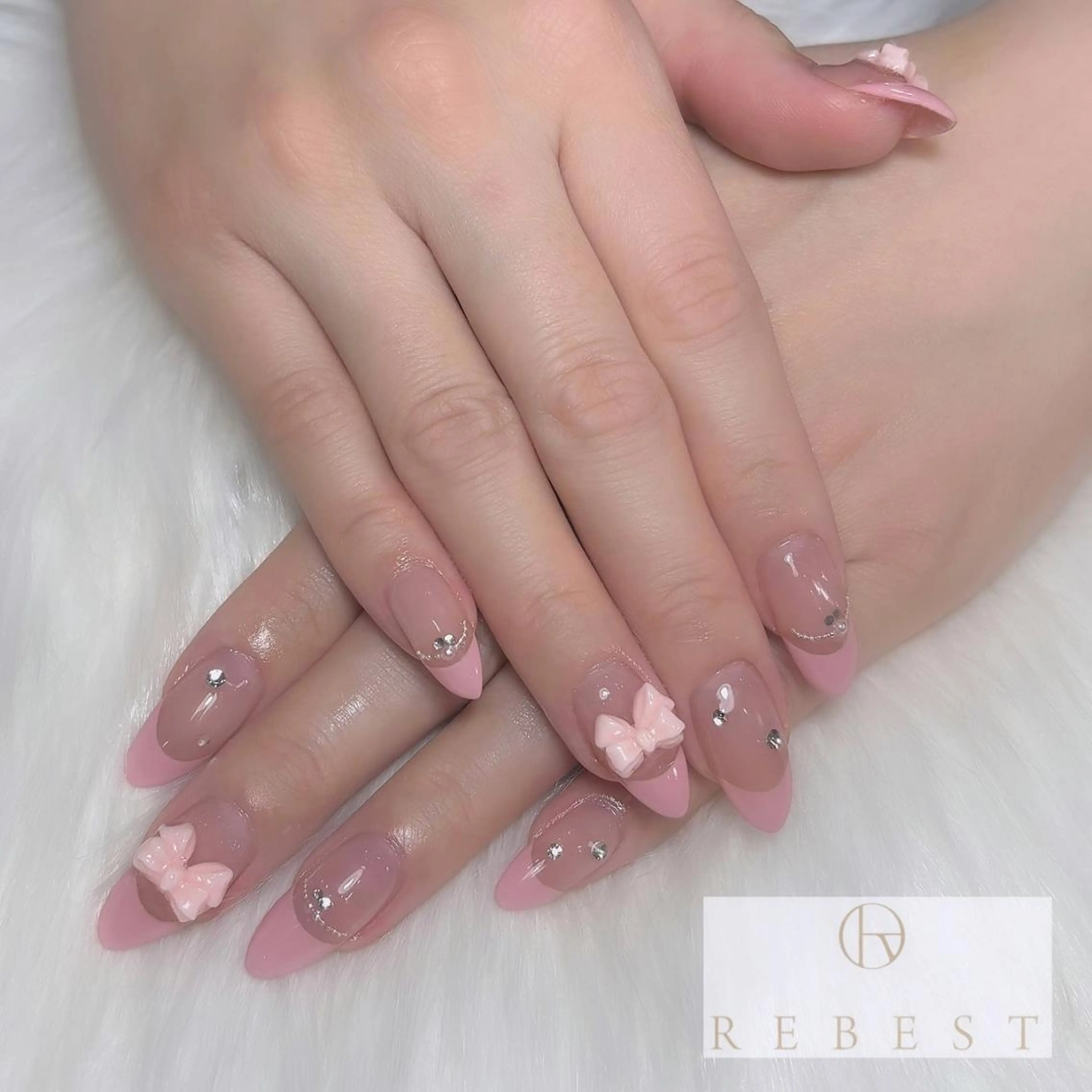 ネイル nailist SENAのネイルデザイン