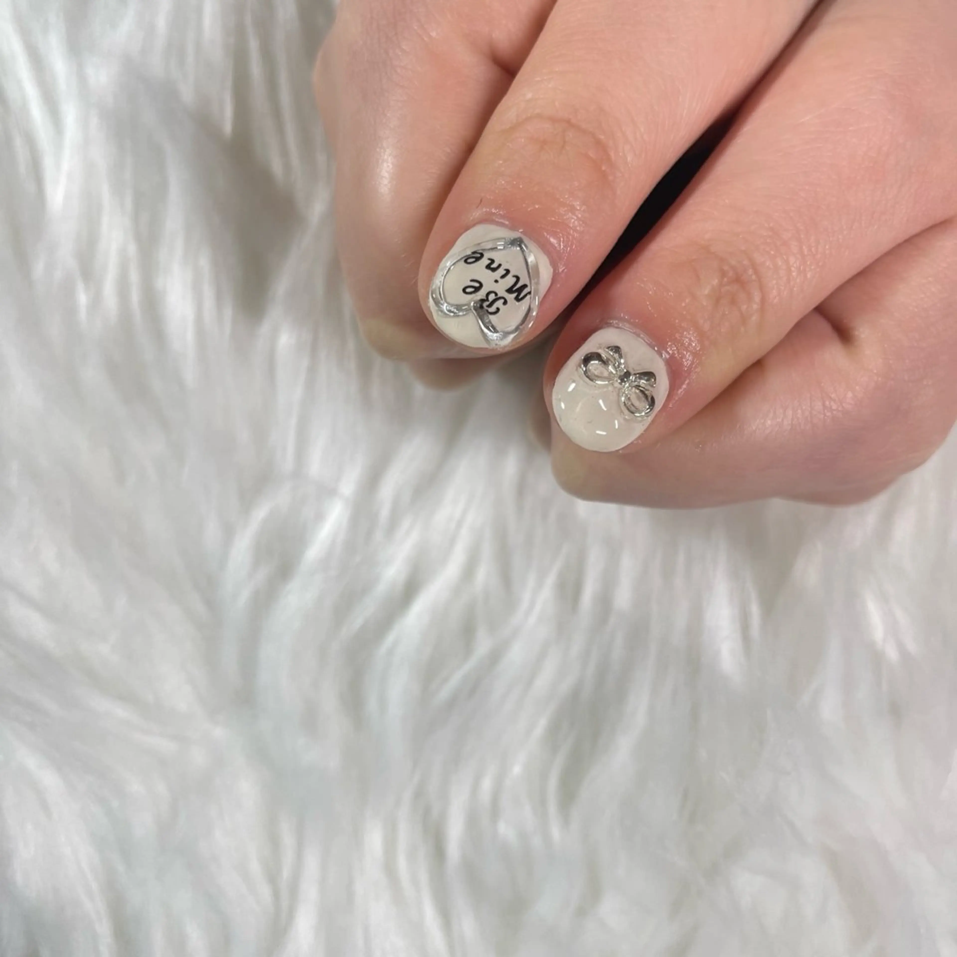 ネイル nail salon hoLLyhockのネイルデザイン
