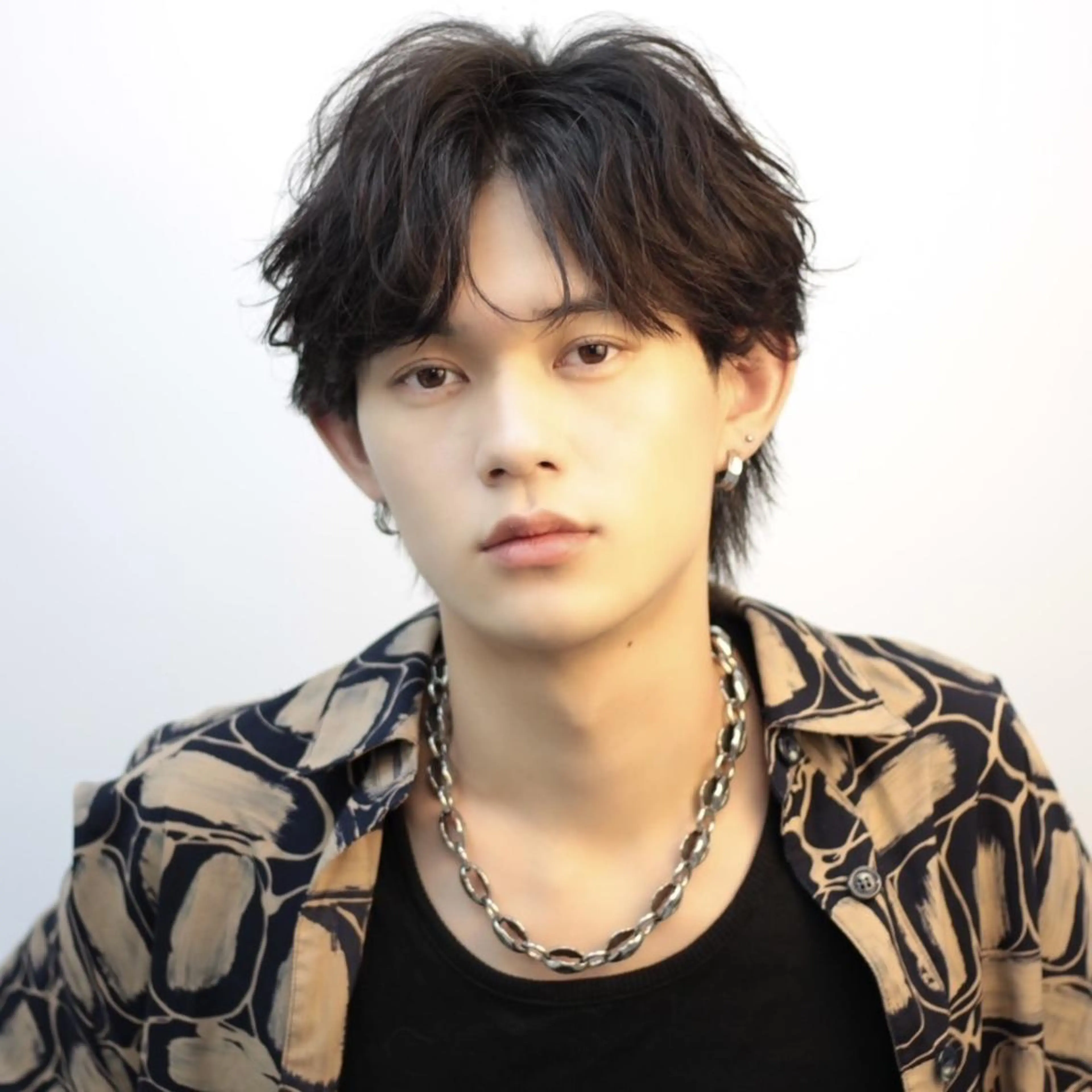 【🇰🇷今だけ限定価格🇰🇷】メンズカット➕韓国系パーマ➕スタイリング（➕眉カット別途1100円で可）の写真