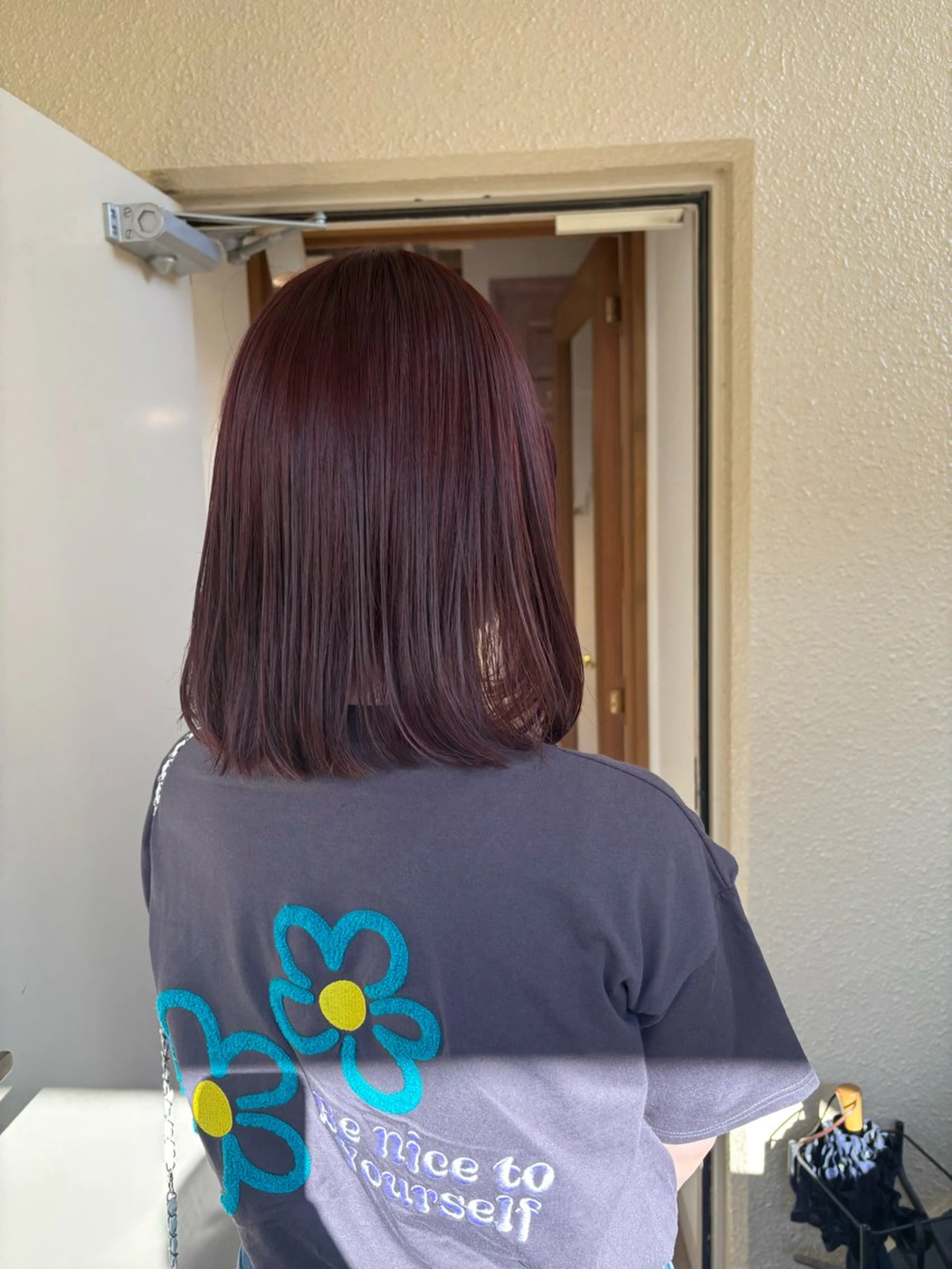 ミディアム カラー ヘアカラー mei｜顔まわり ×透明感カラーのヘアスタイル