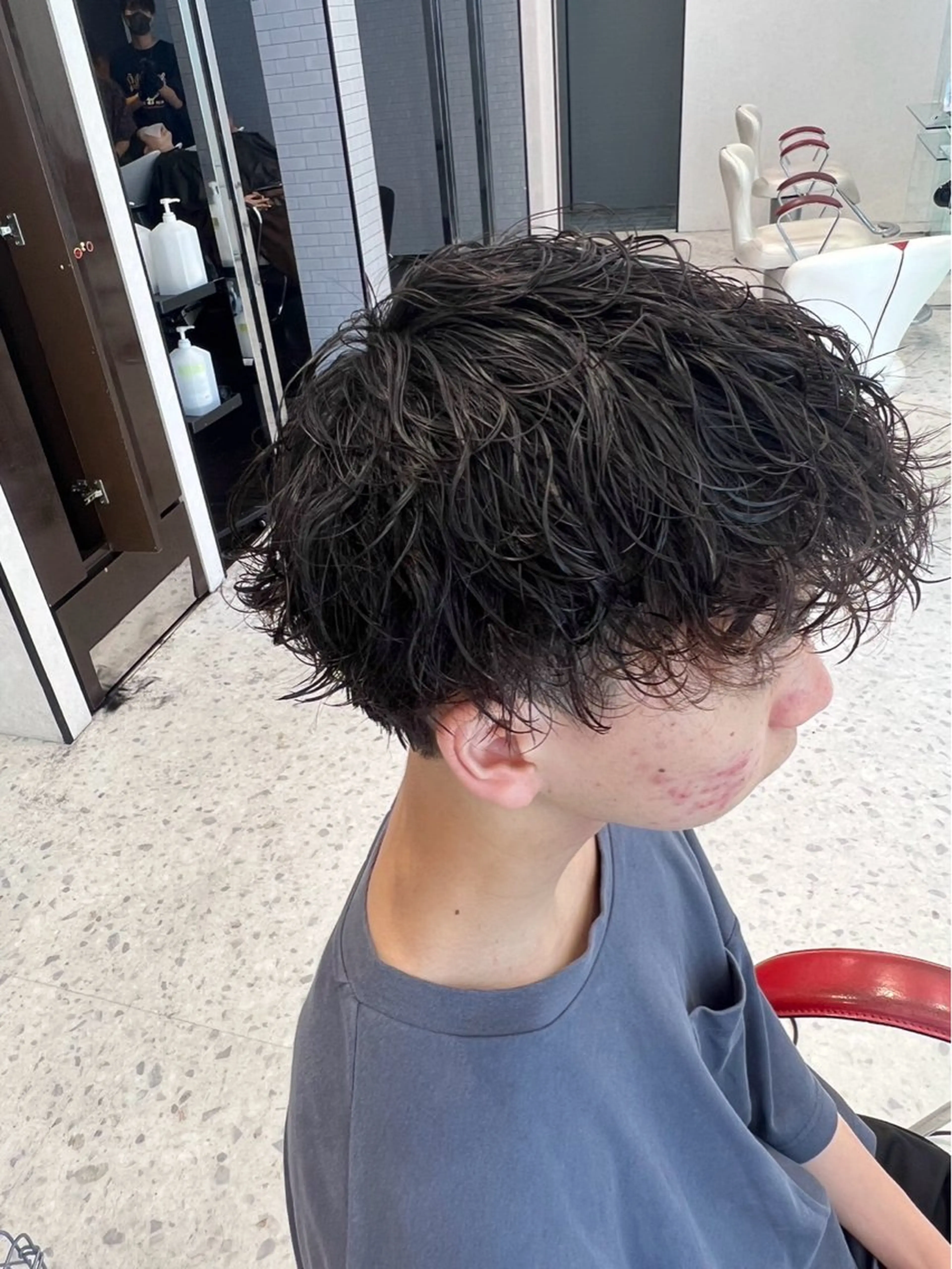 パーマ メンズ 中屋 比呂のヘアスタイル