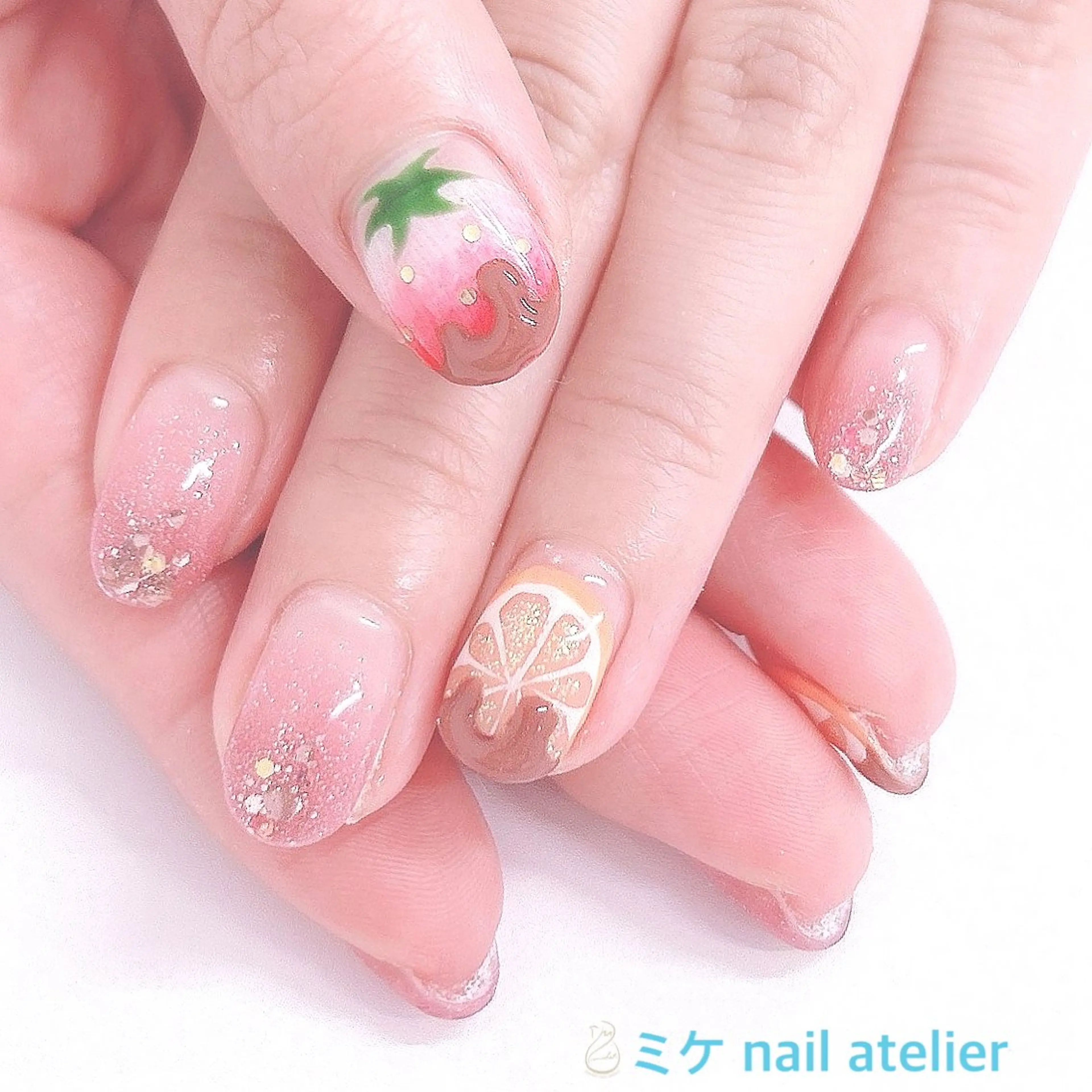 ネイル ジェルネイル グラデーション オレンジ バレンタイン ハンドネイル h. rikaのネイルデザイン