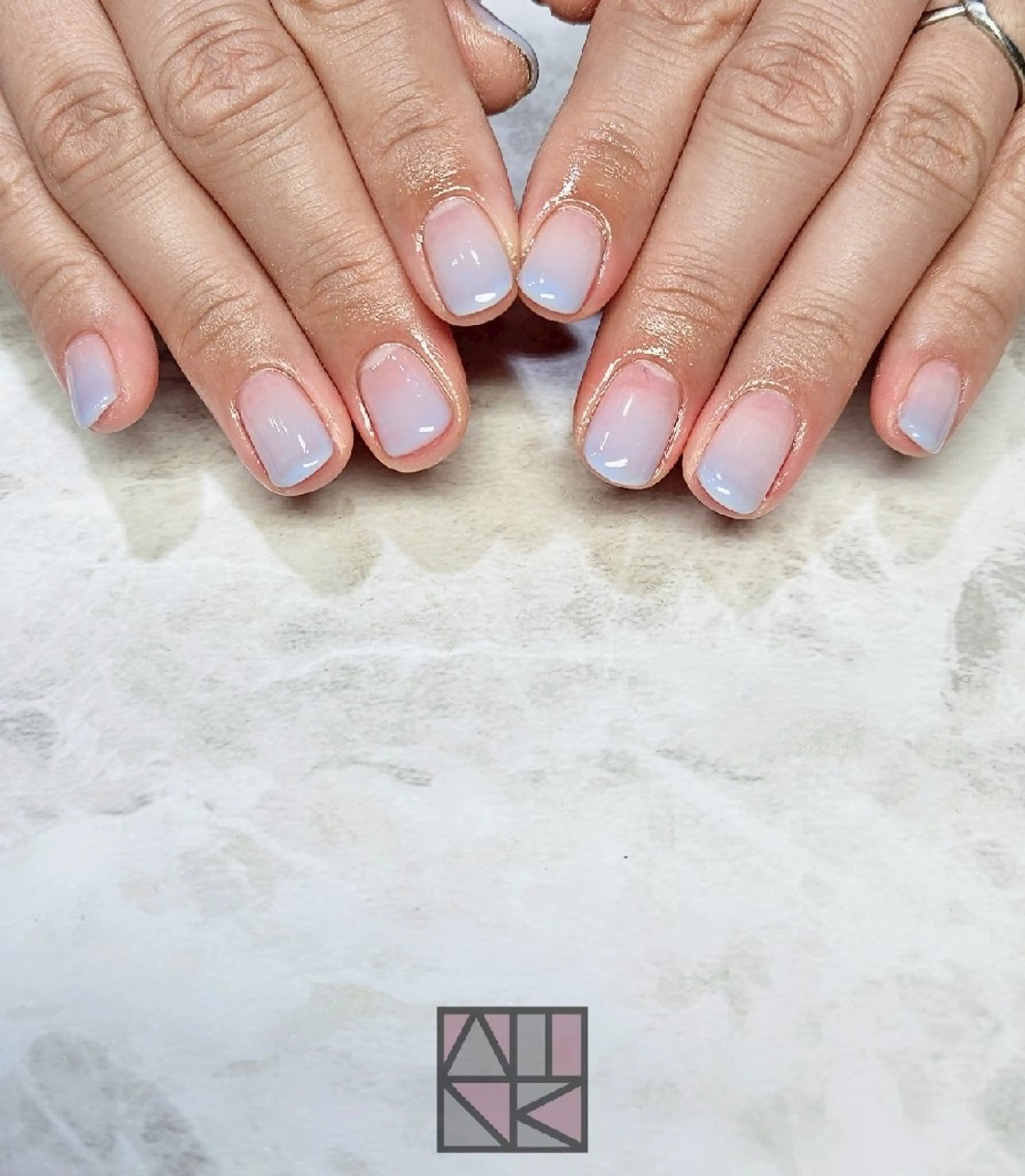 ネイル グラデーション ハンドネイル WINK所属・吉澤 響香のネイルデザイン