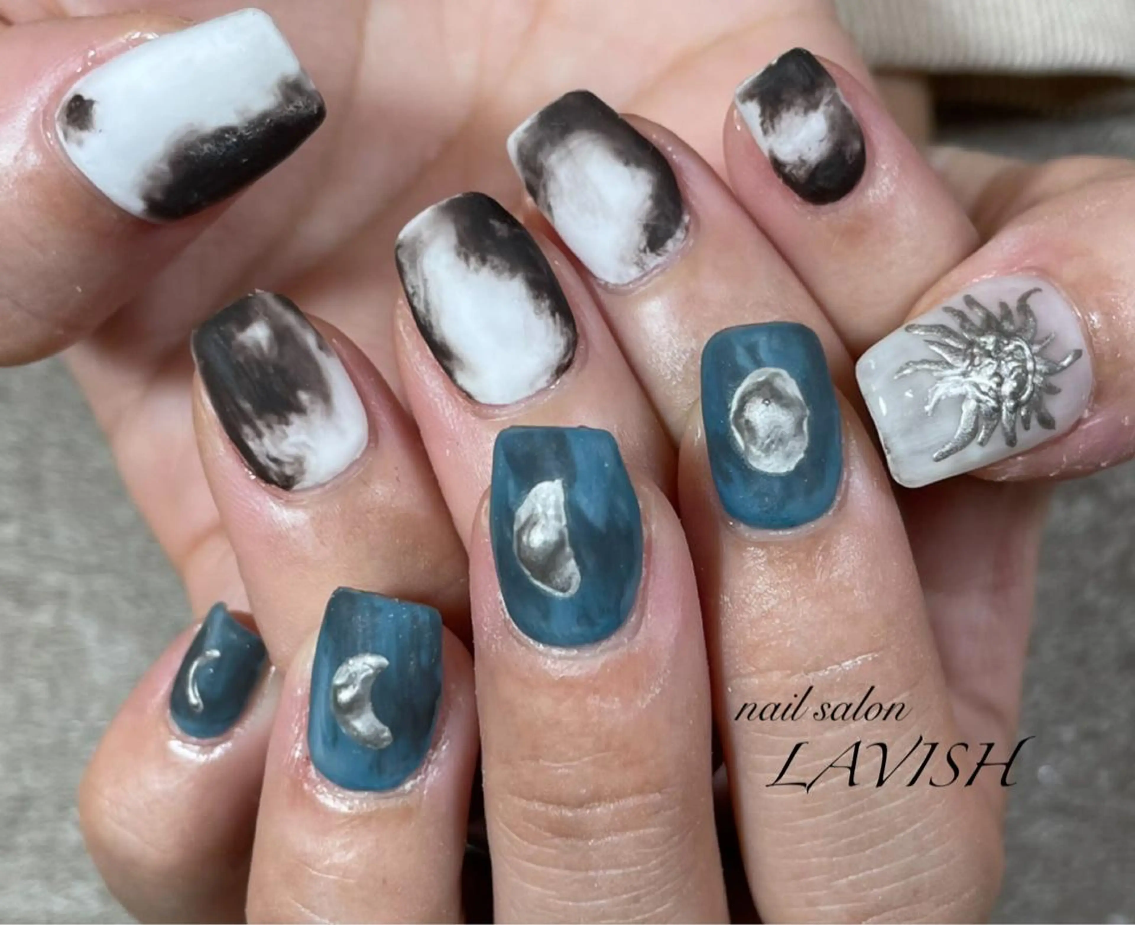 ネイル LAVISH nail salonのネイルデザイン