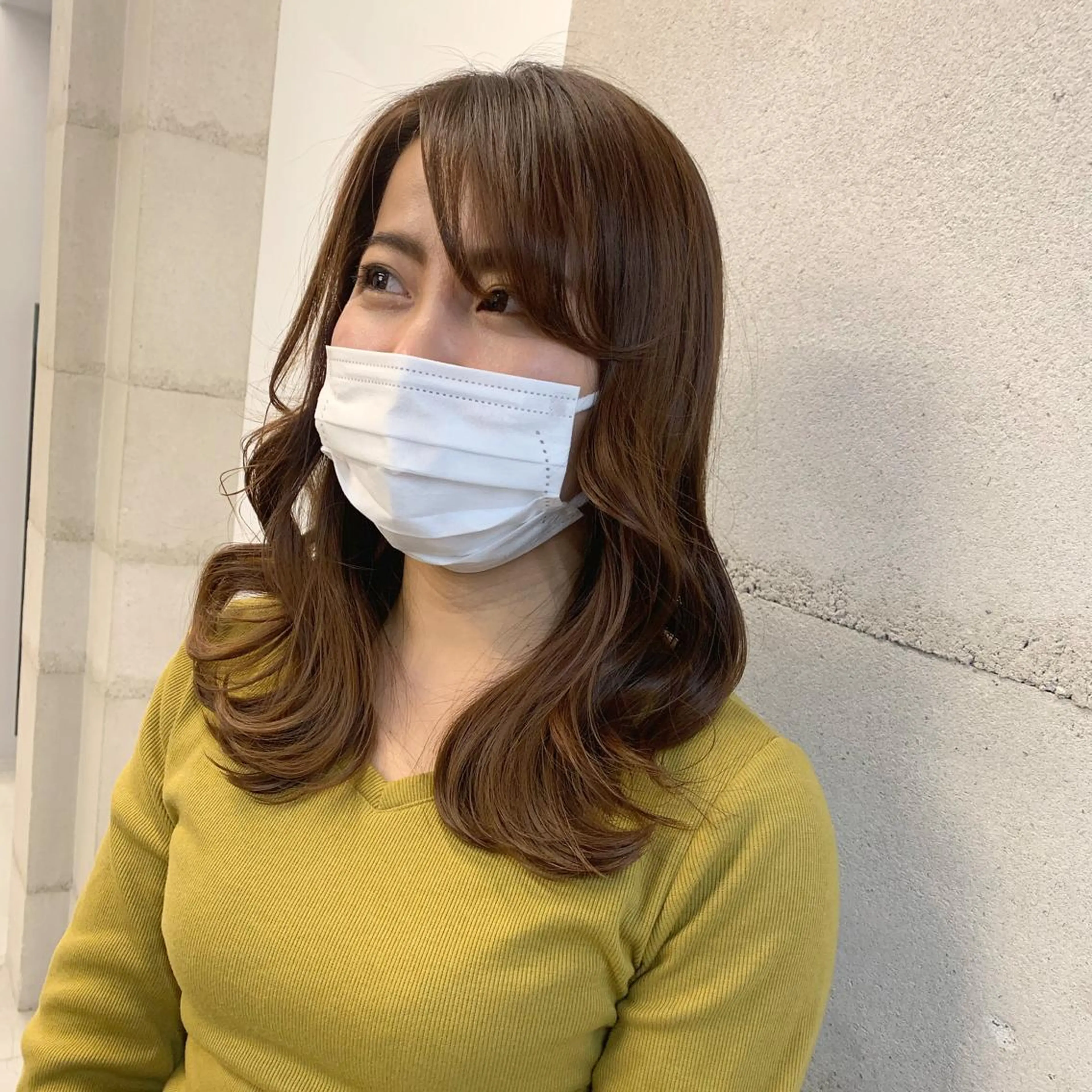 ミディアム カラー カット ヘアカラー トリートメント ヘッドスパ 透明感/オリーブ/ グレージュ/YUKAのヘアスタイル