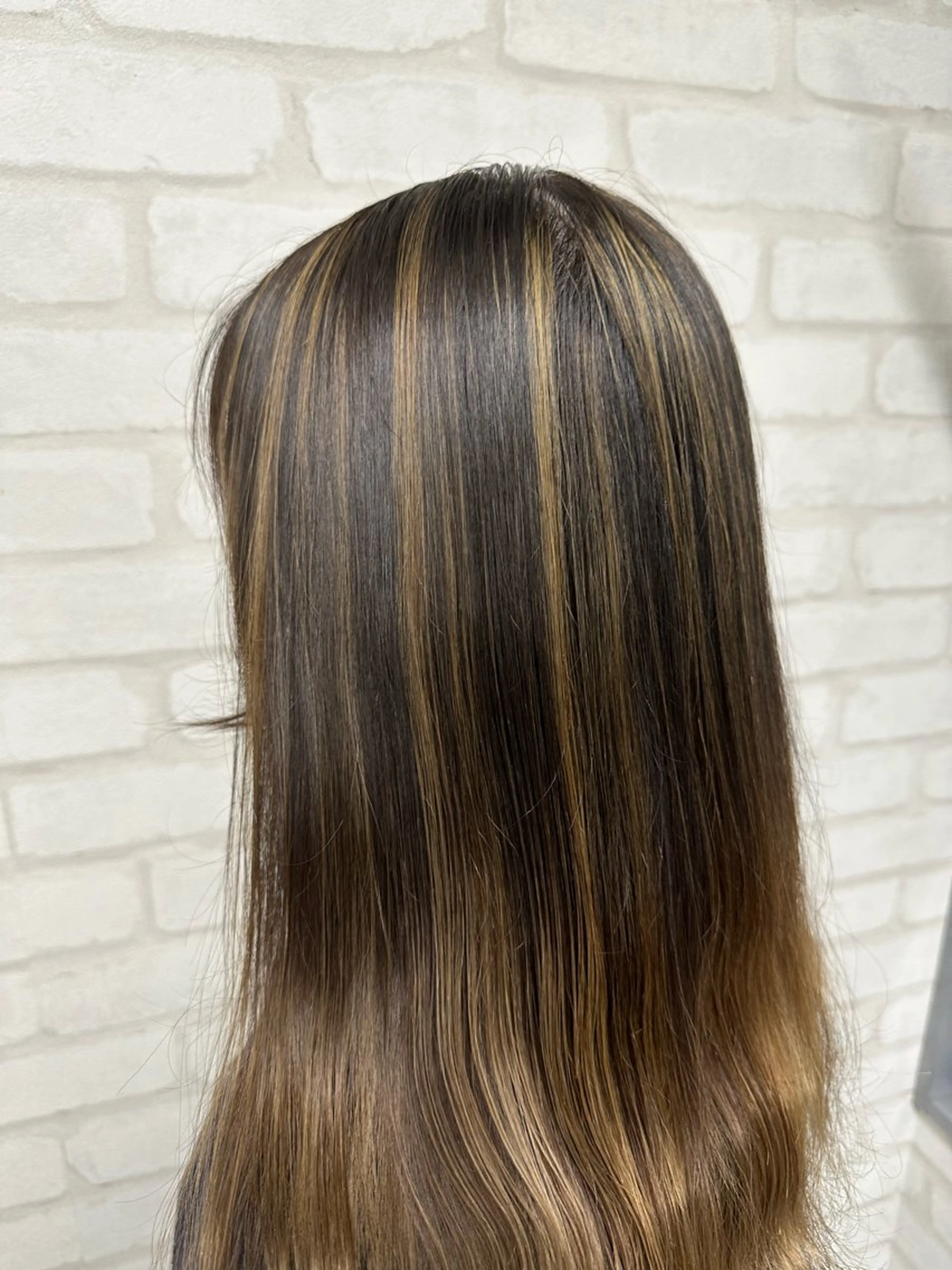 【1ヶ月後のプリンが気にならない🍮】🌈ハイライト or ローライト🌈🦄大人の白髪ぼかしにもオススメ🕊の写真