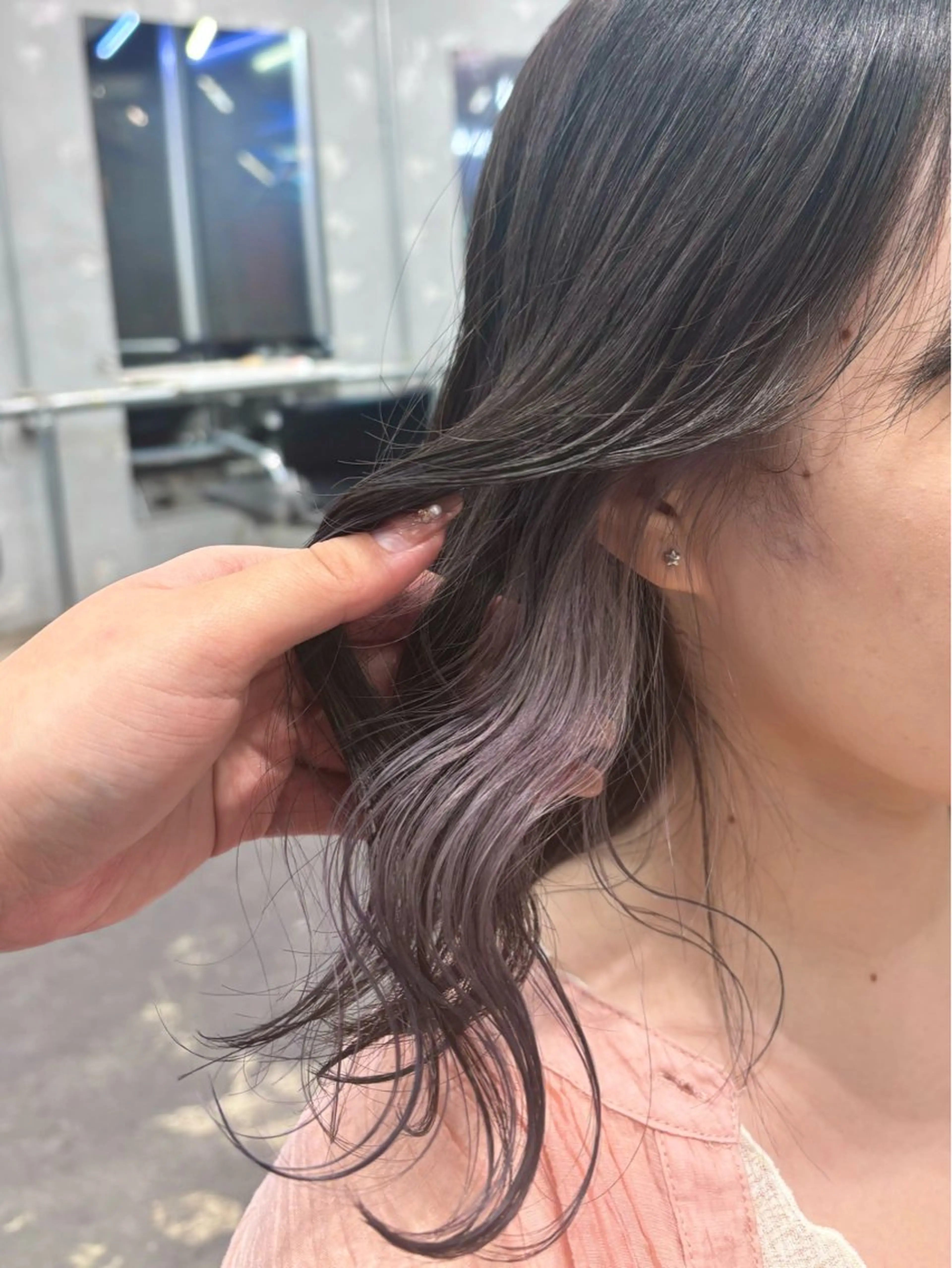 ミディアム カラー ヘアアレンジ ベージュカラー ブリーチ シルバー ホワイトベージュ 🥀モテ暖色× エクステ🥀あかりのヘアスタイル
