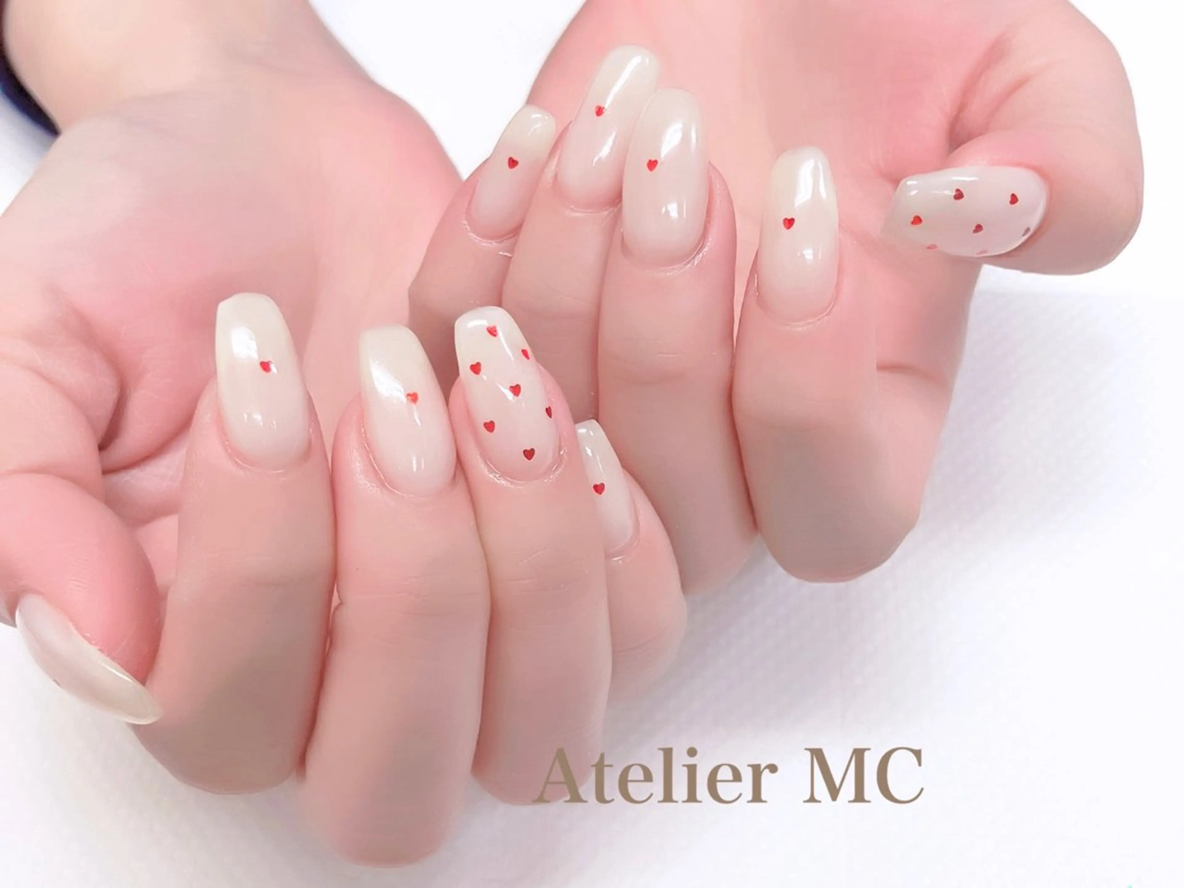 ネイル アートネイル ハンドネイル アトリエ エムシー 【新富町・東銀座】のネイルデザイン
