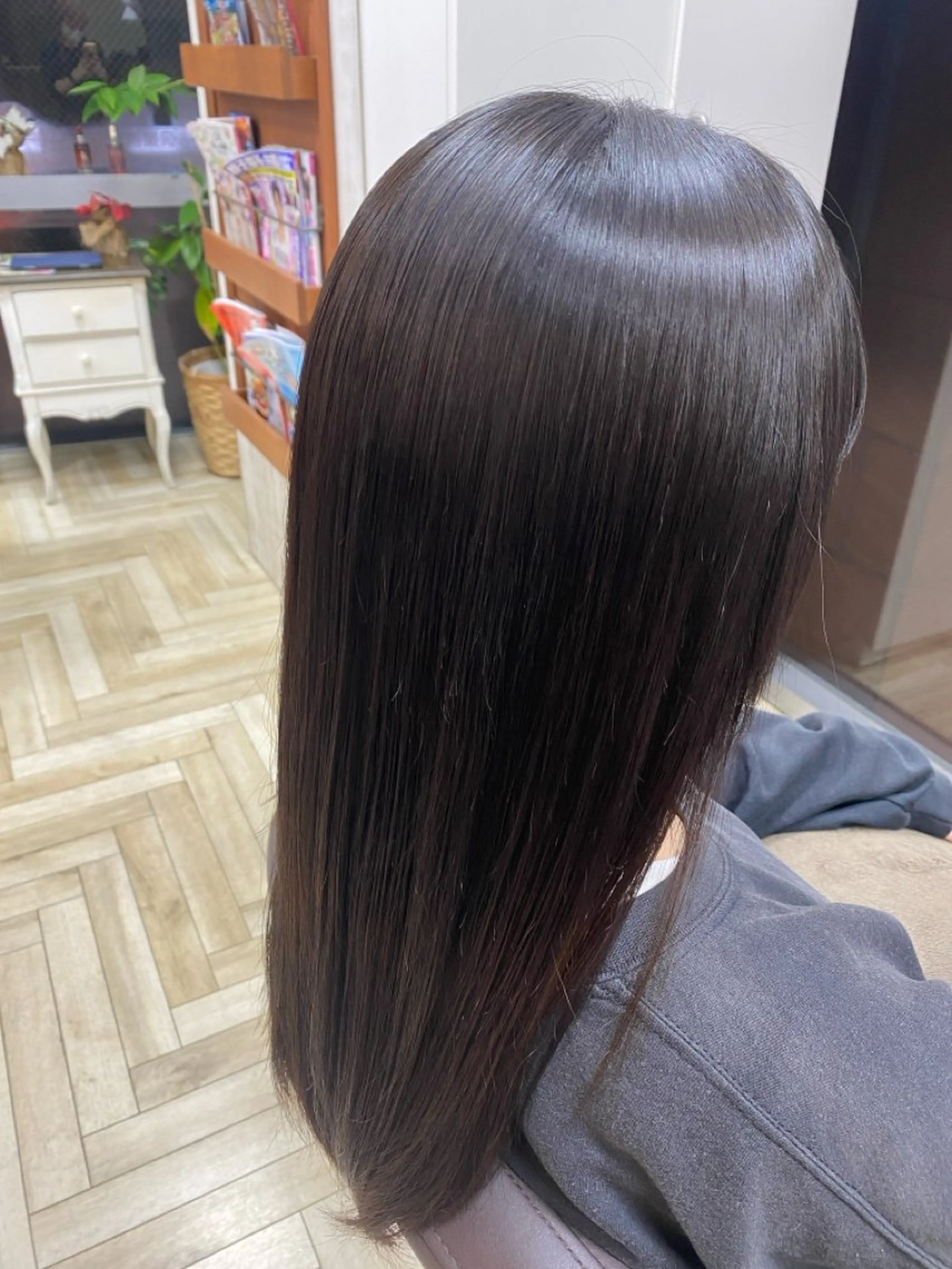 chez moi igrek所属・豊中曽根/髪質改善/ 🍀小山風香のヘアスタイル