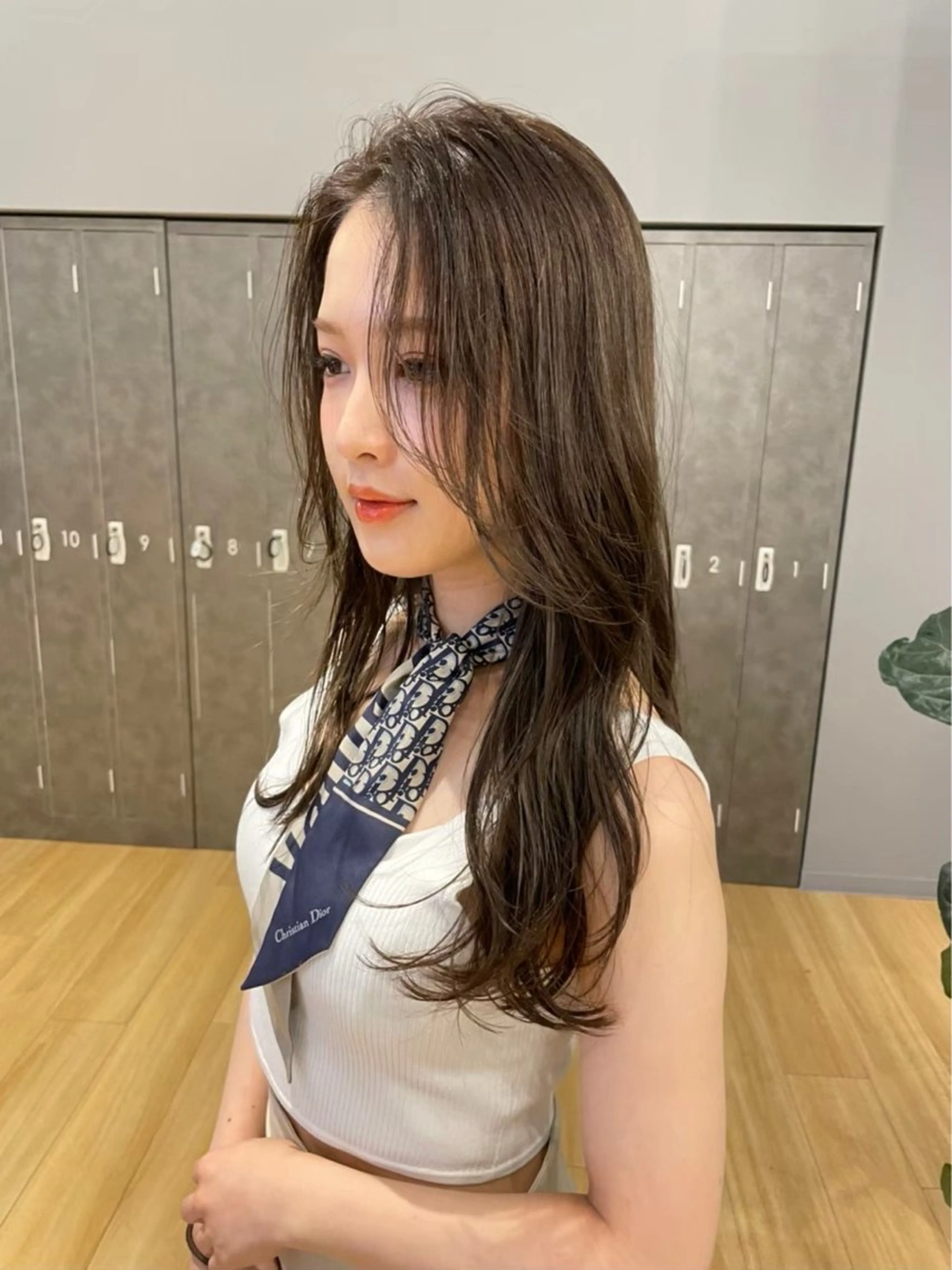 ロング GIEN Nu ＋ 平馬和奈のヘアスタイル