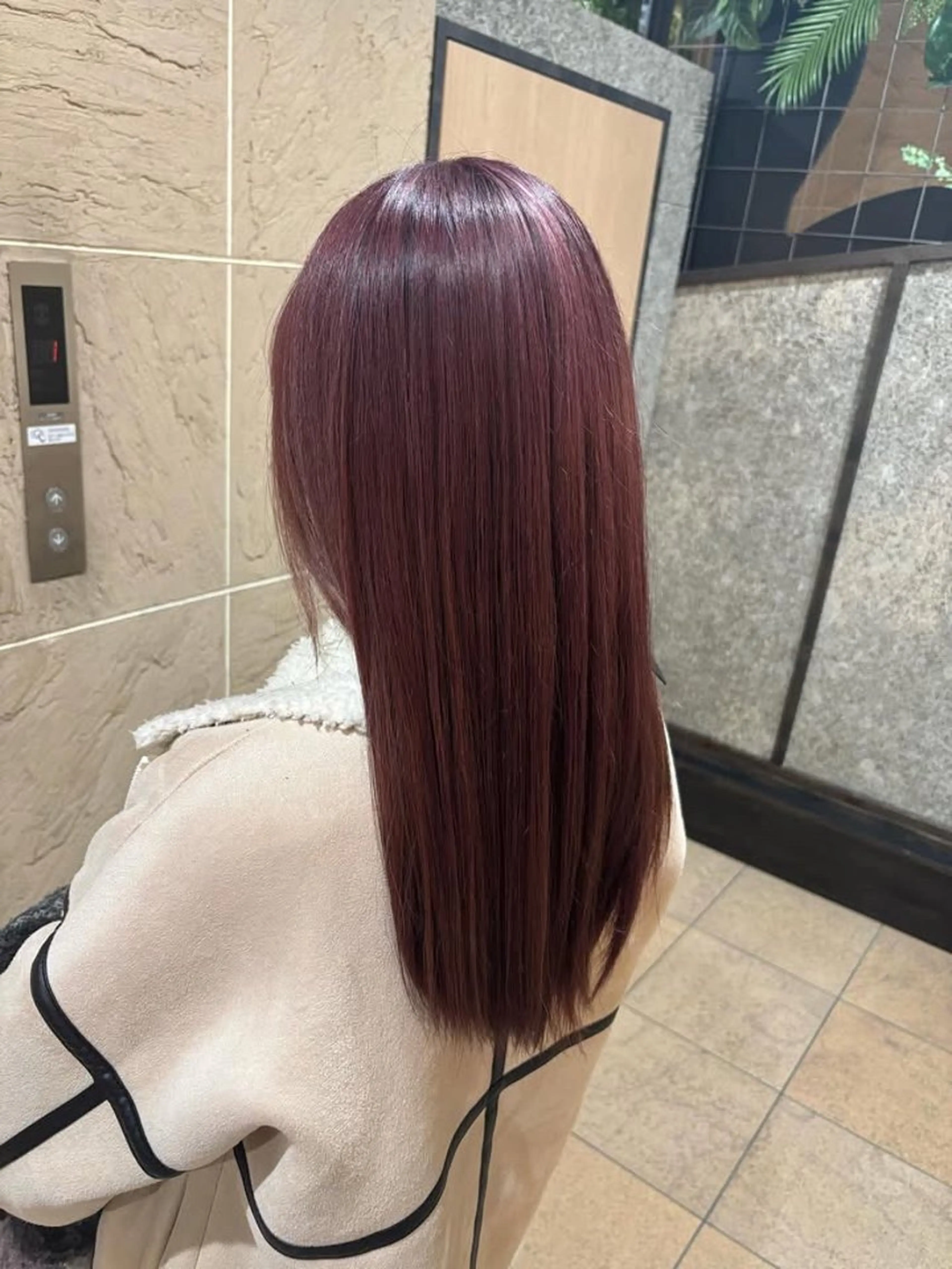 ロング カラー ブラウンカラー ピンクカラー ピンクブラウン 溜 一太のヘアスタイル