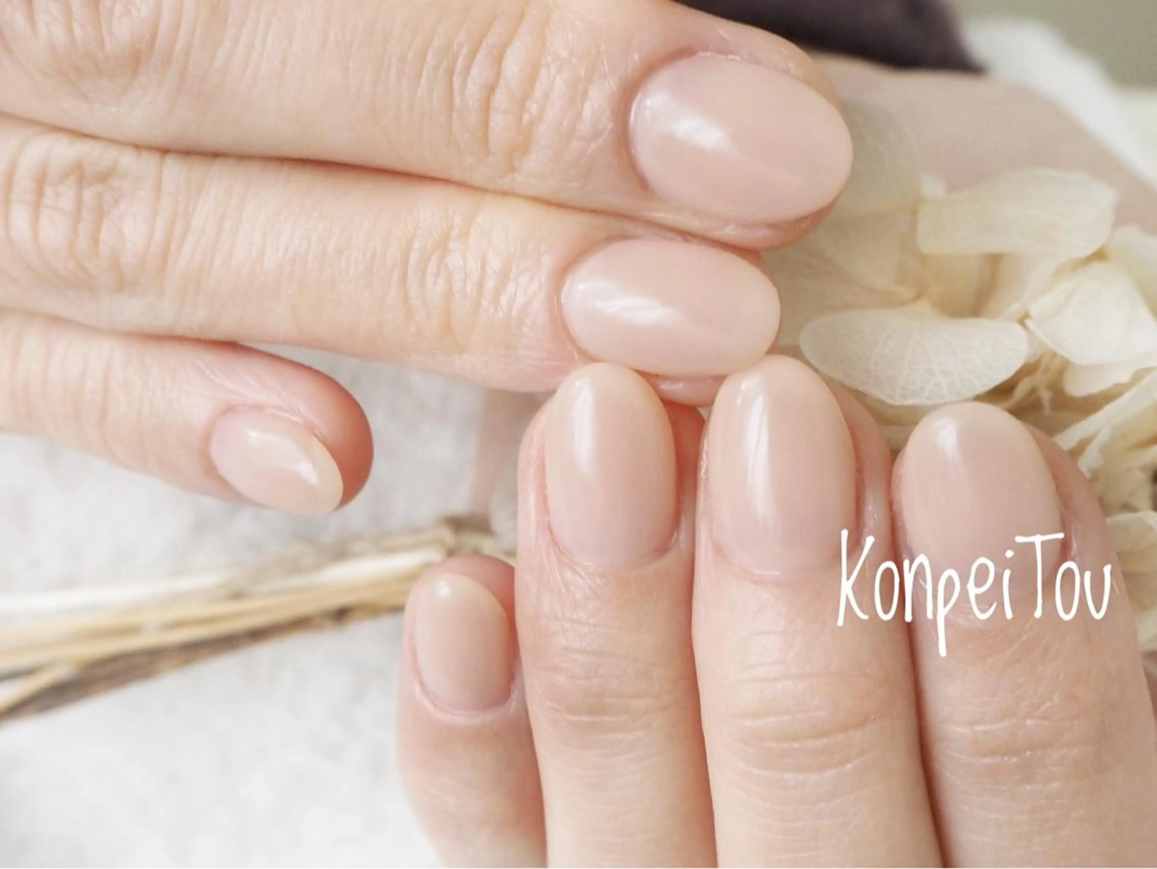 ネイル オフィスネイル ワンカラーネイル おうちのネイルサロン　konpeiTou〜こんぺいとう〜所属・おうちのネイルサロン KonpeiTouのネイルデザイン