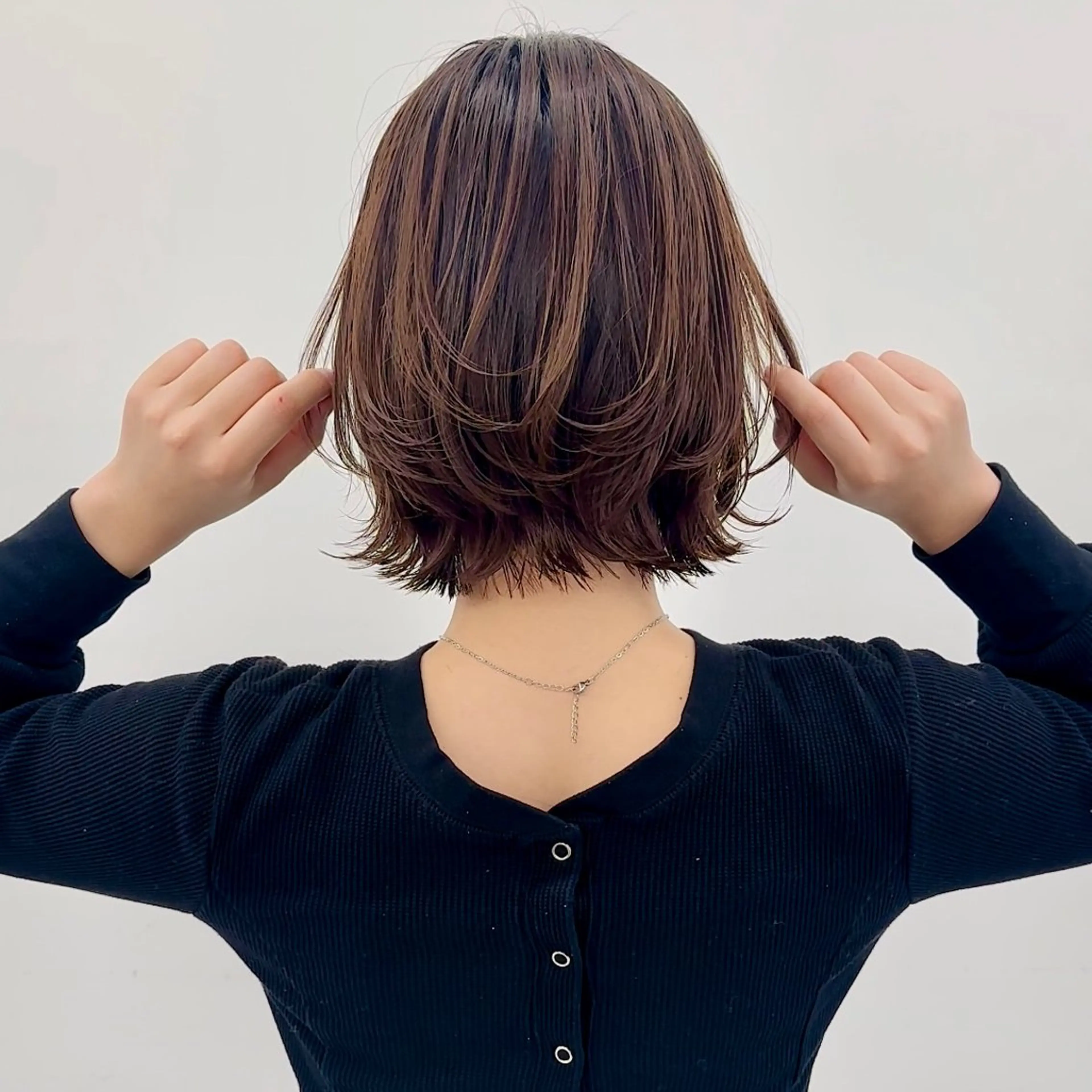 ミディアム カラー カット ヘアカラー トリートメント ブリーチなし/レイヤ ー特化🌈Tommyのヘアスタイル