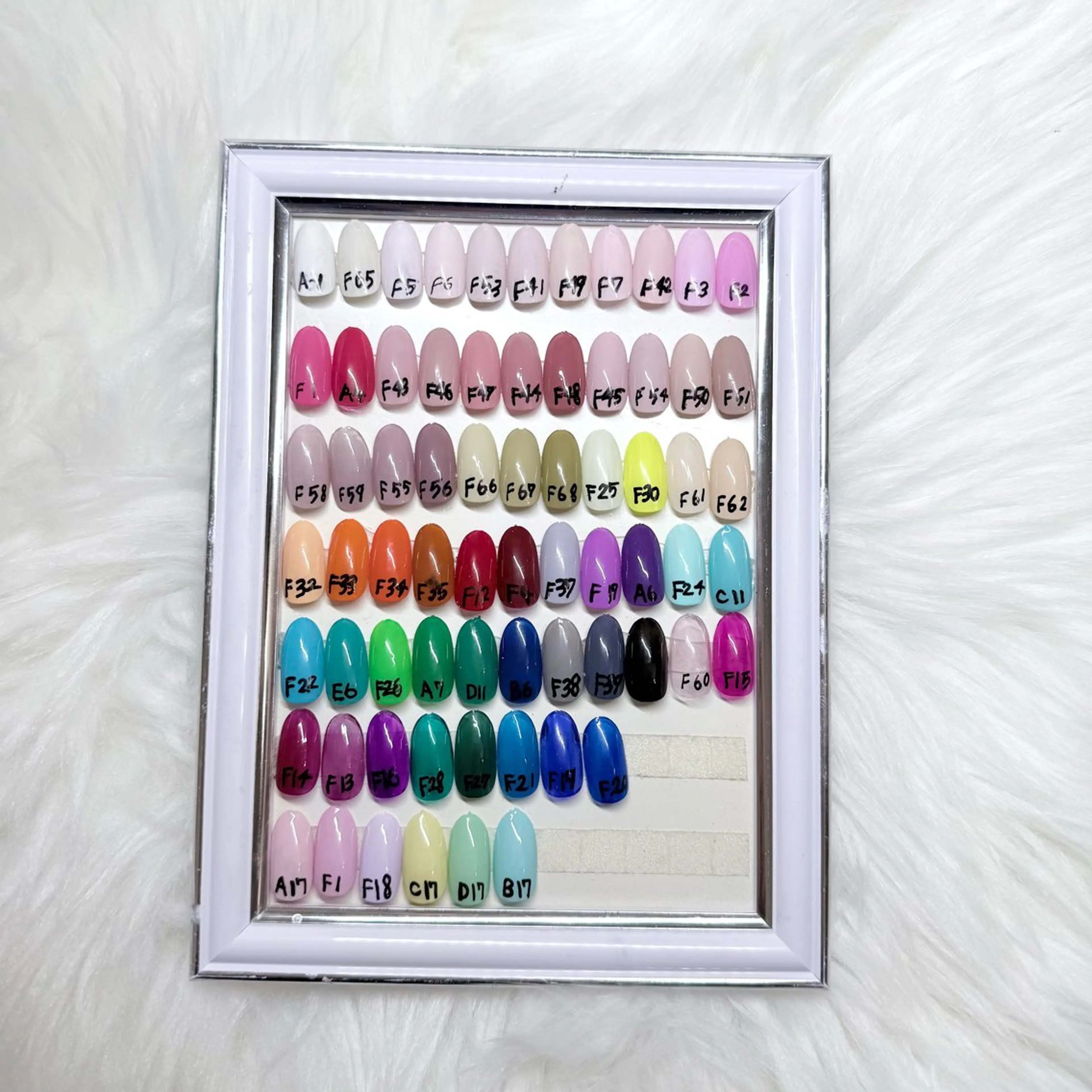 ネイル angebrown Momonoのネイルデザイン