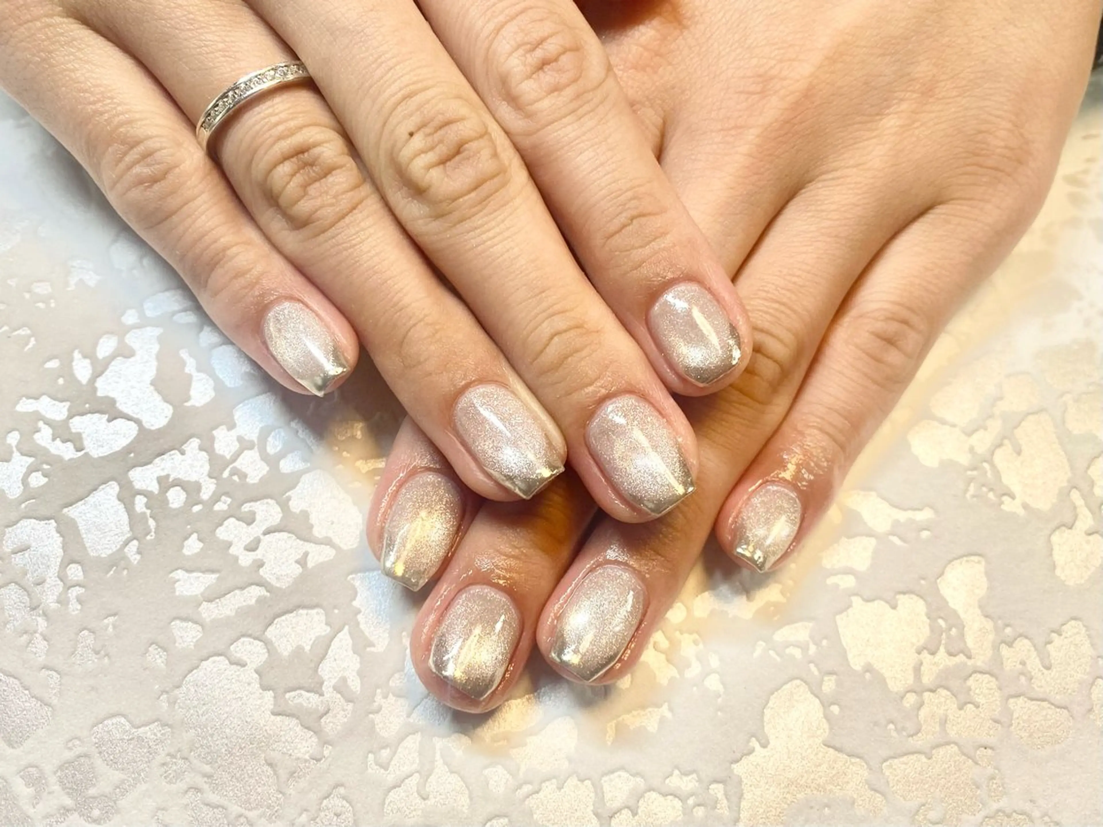 ネイル マグネットネイル ハンドネイル iRiS Beauty salon所属・KOYUKI YUDAのネイルデザイン