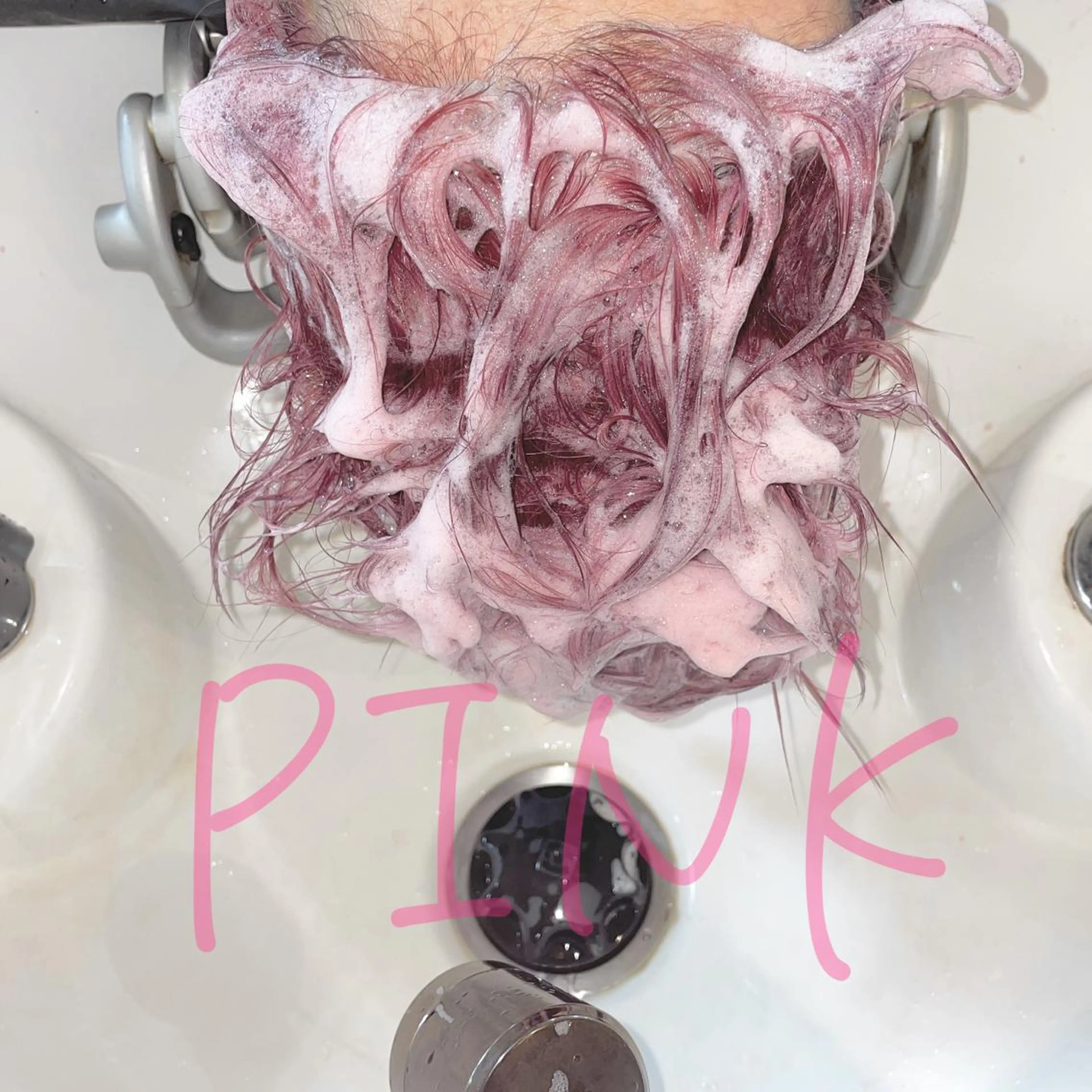 ロング N＋所属・前田 菜奈子のヘアスタイル