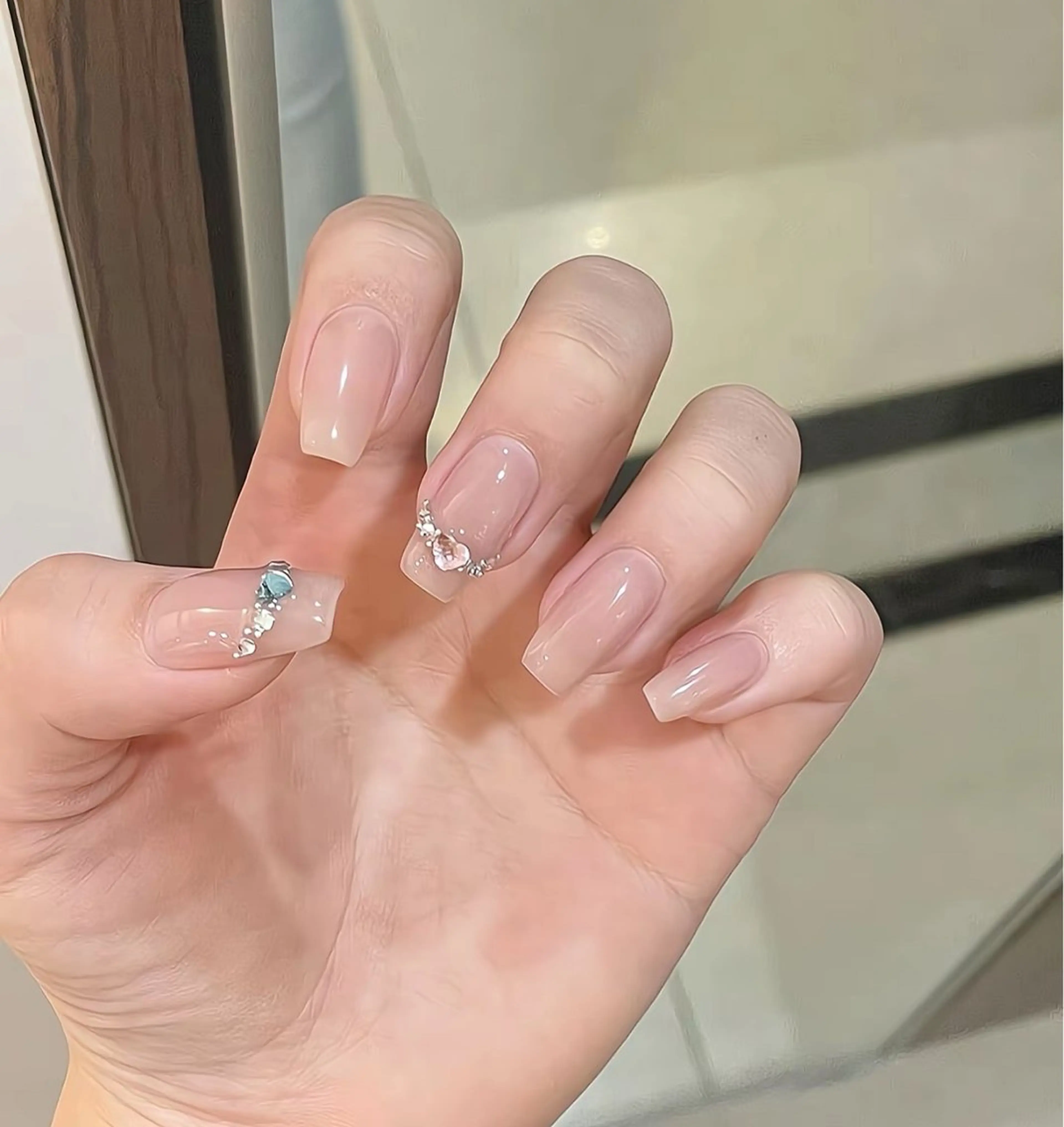 ネイル ハンドネイル 🎀 NaNa_nailのネイルデザイン