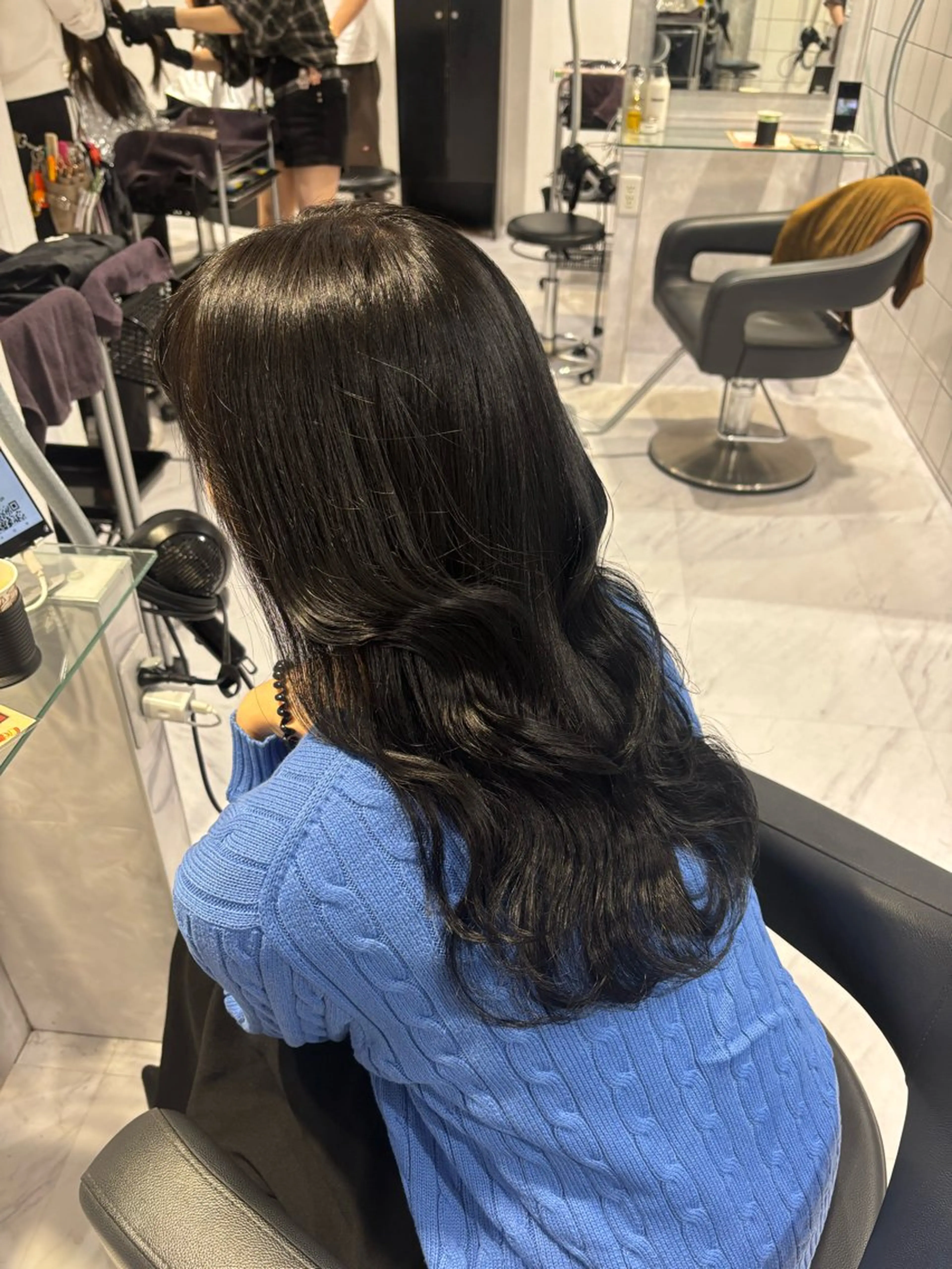 ロング カラー ヘアカラー トリートメント ヘアセット 髪質改善🩰透明感カ ラー🎀hinanoのヘアスタイル