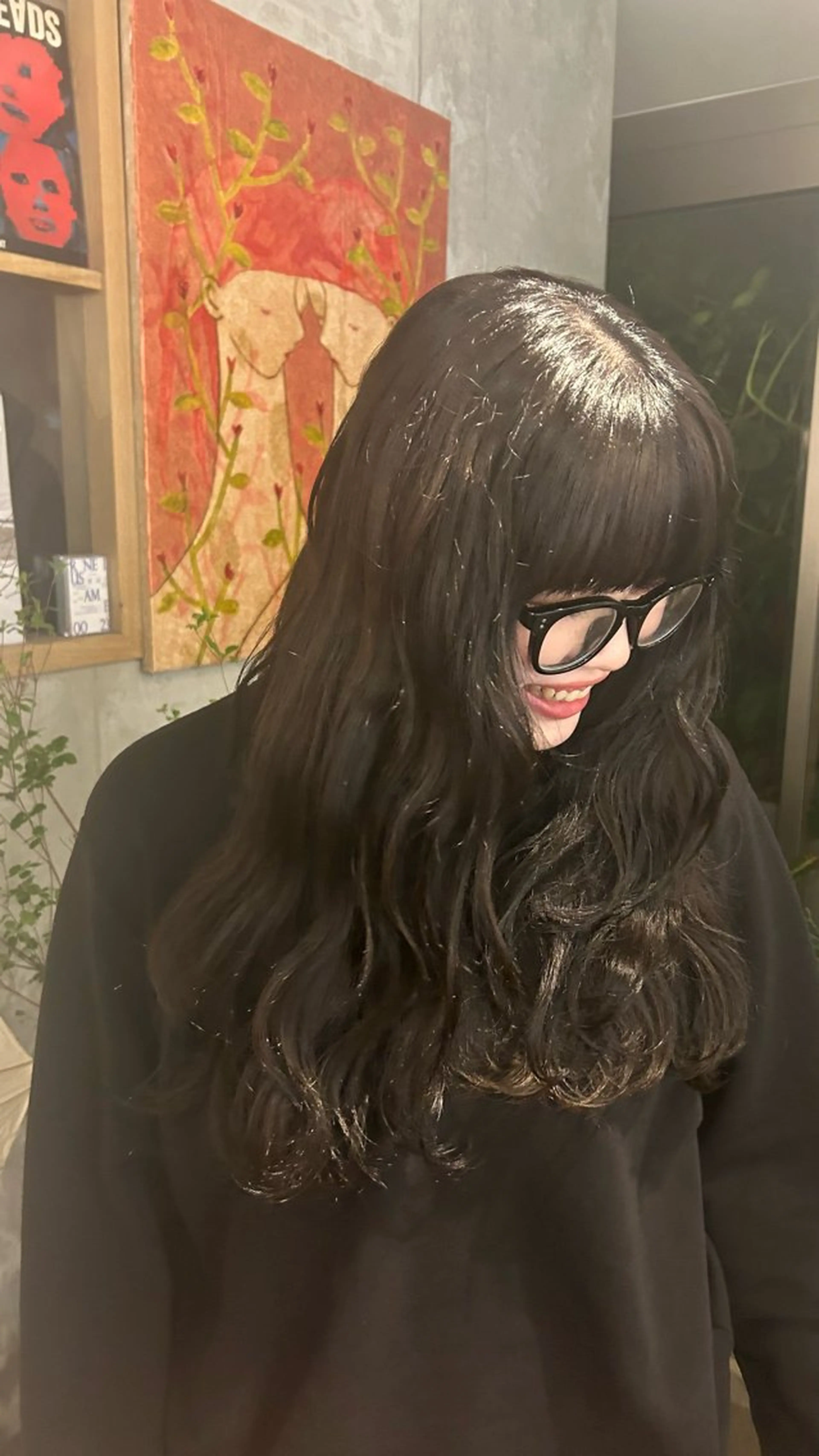 ロング カラー 黒髪 ヘアカラー 越阪部 碧子のヘアスタイル