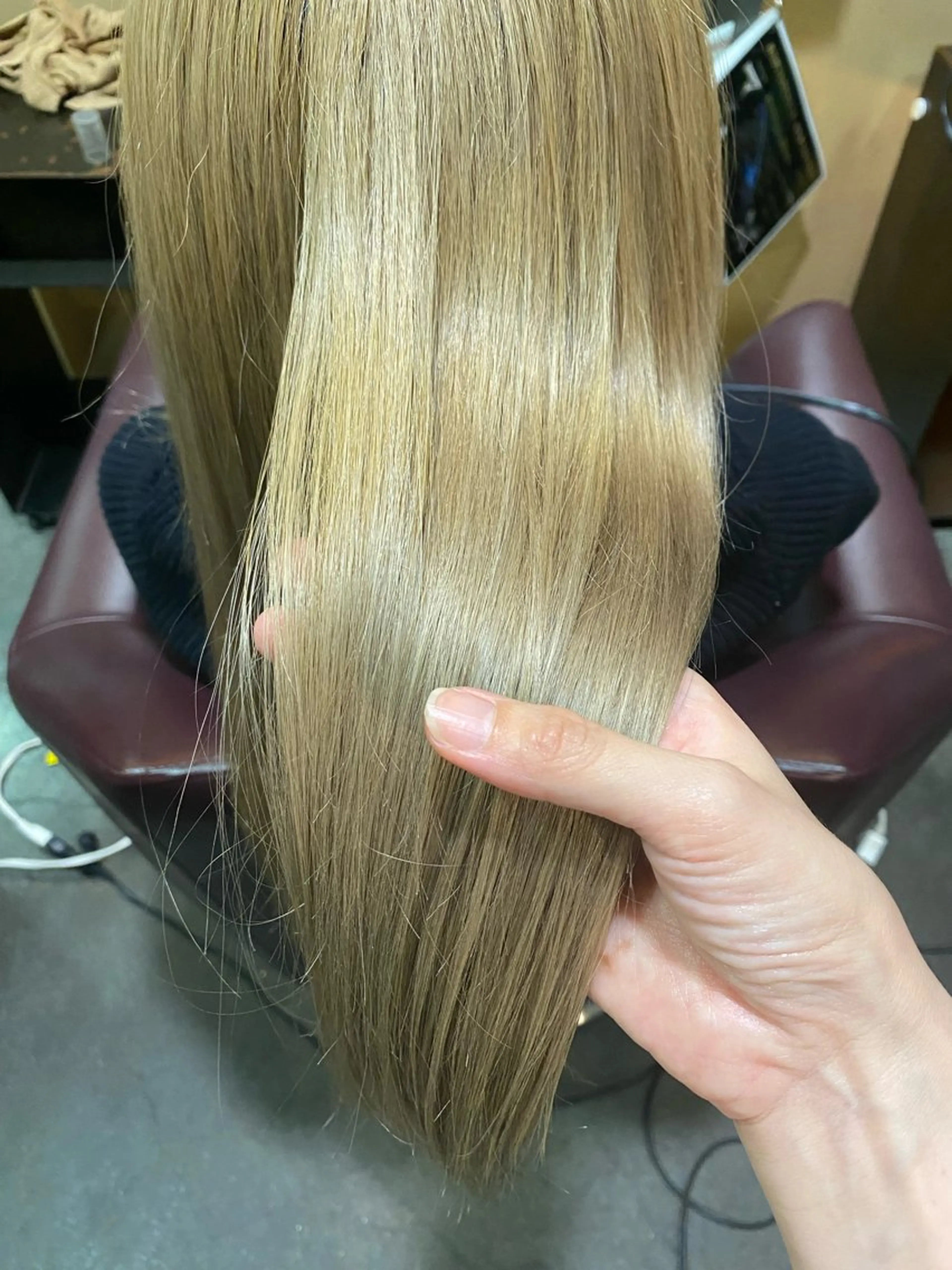 カラー 上島 彩のヘアスタイル