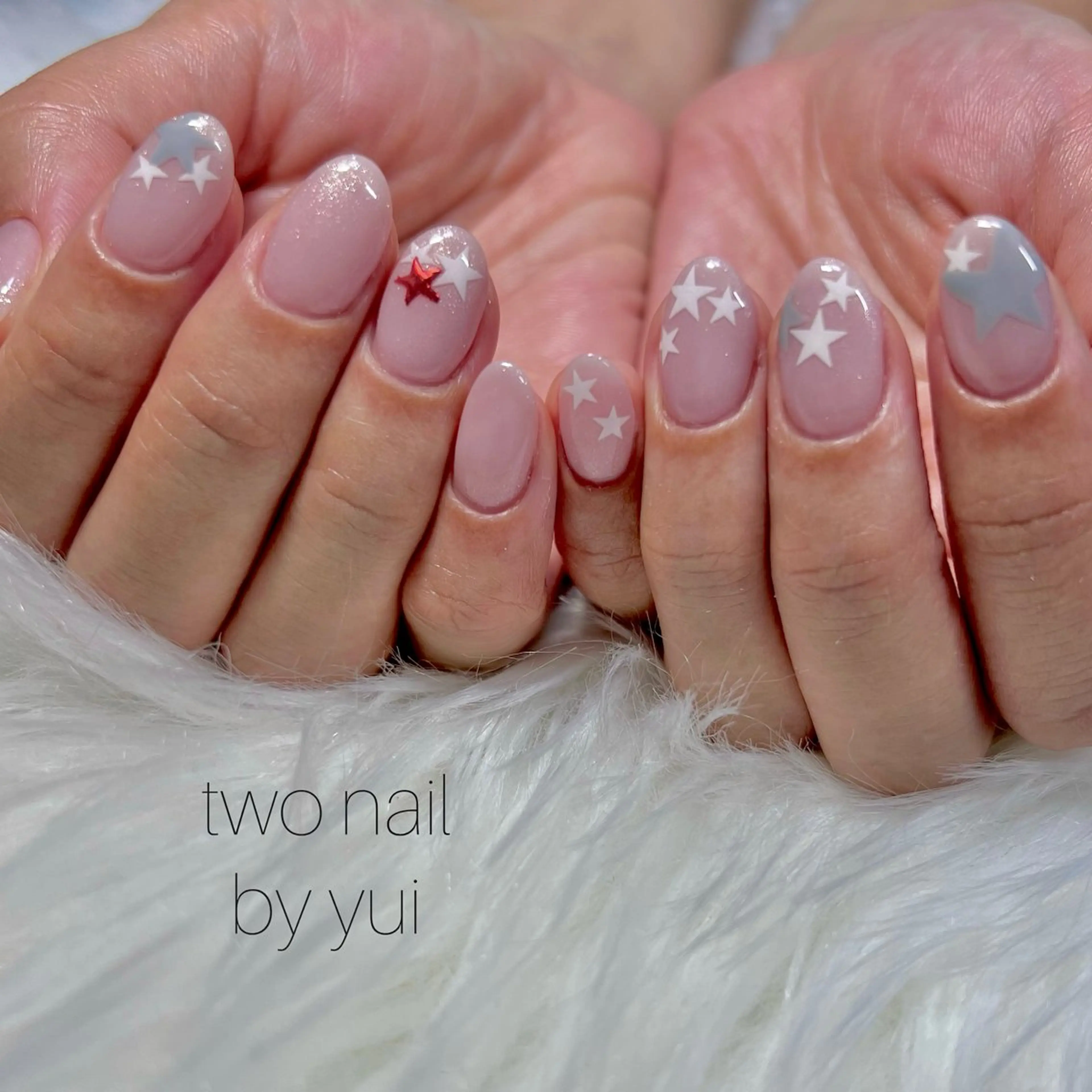 ネイル アートネイル ネイルチップ ホワイト ハンドネイル two nailのネイルデザイン