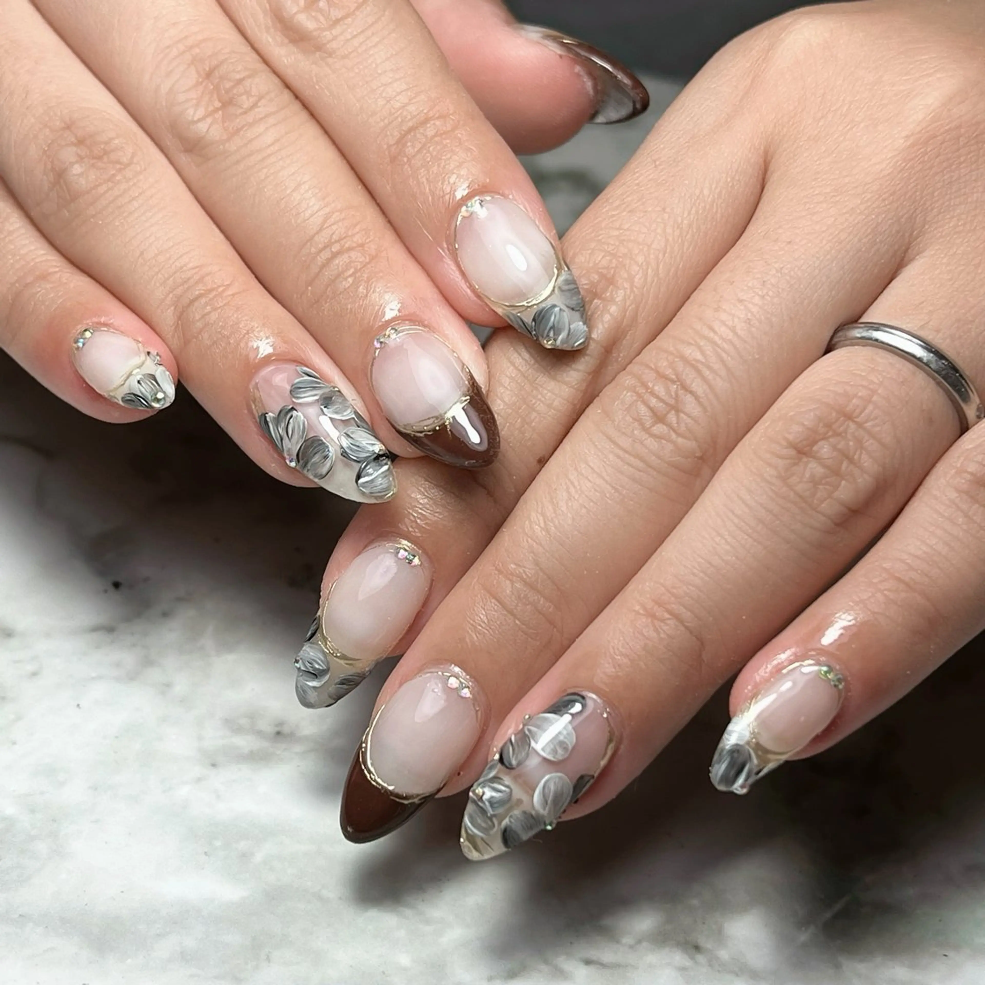 ネイル ハンドネイル Dia Nail AKIのネイルデザイン