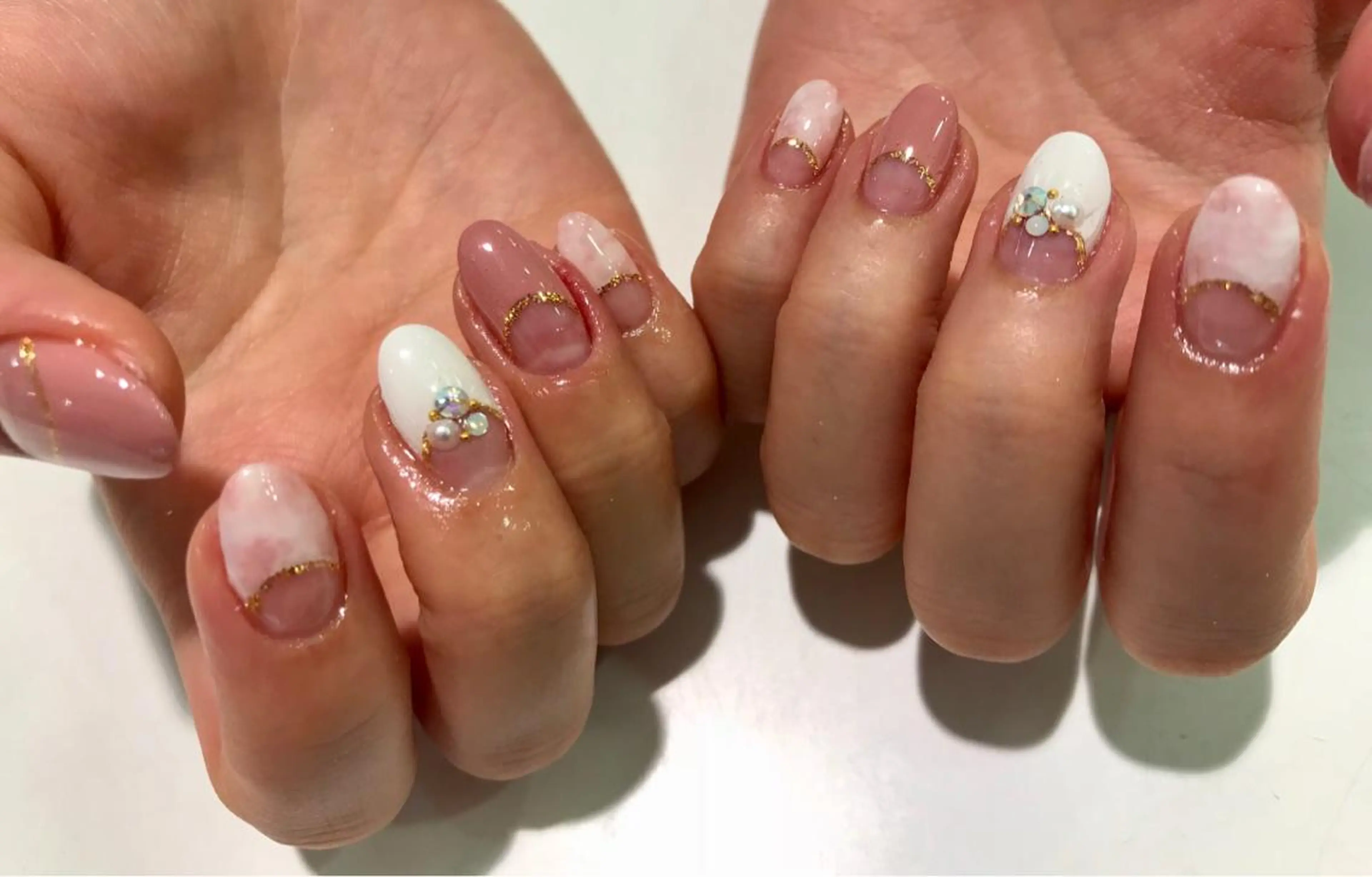 ネイル ハンドネイル ハンドケア Charme. NOBUKOのネイルデザイン