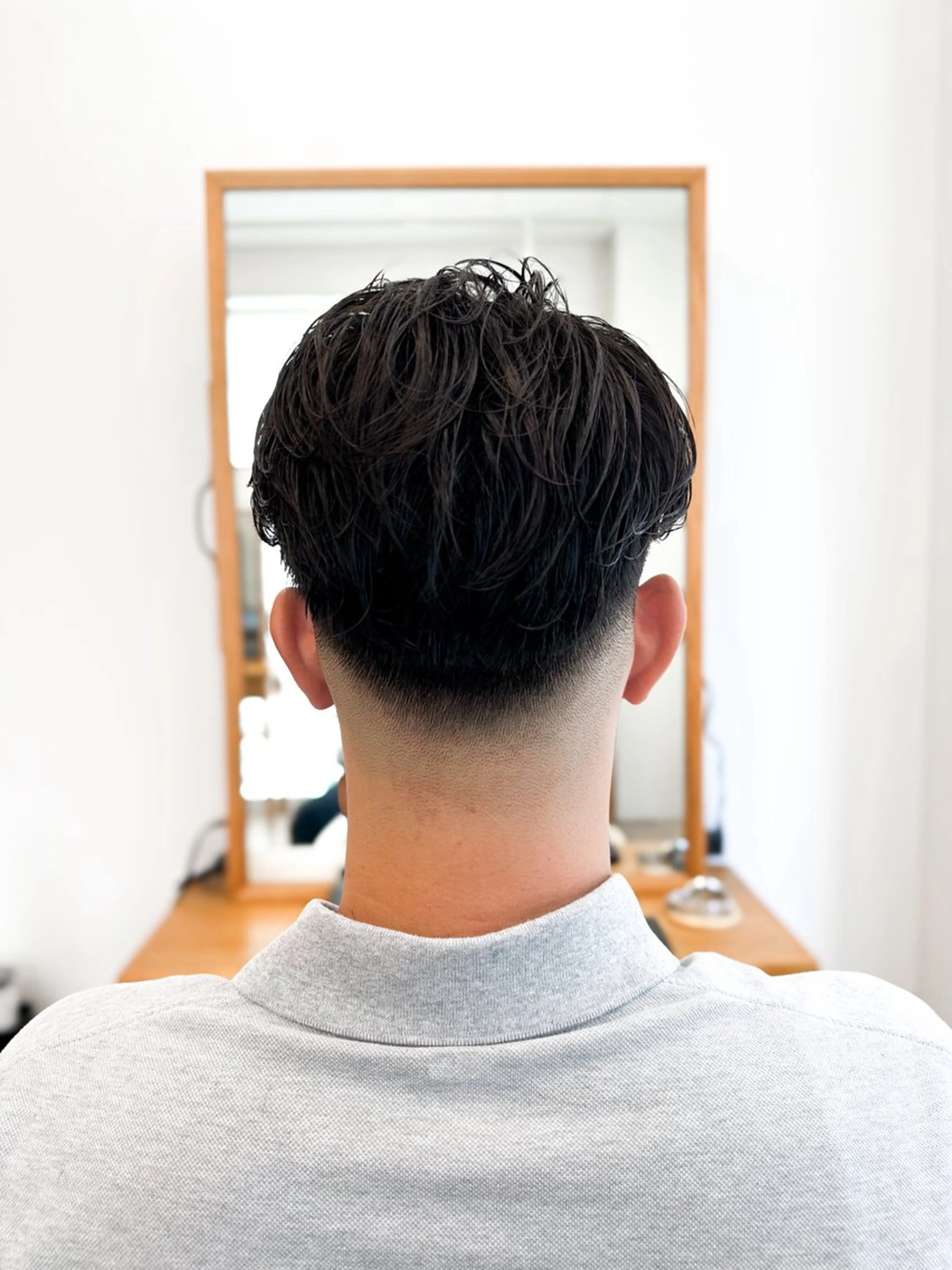 メンズ ビジネス フェードカット スキンフェード カット ヘッドスパ say.所属・ブリーチカラー🔥 パーマ【佐々木凌平】のヘアスタイル