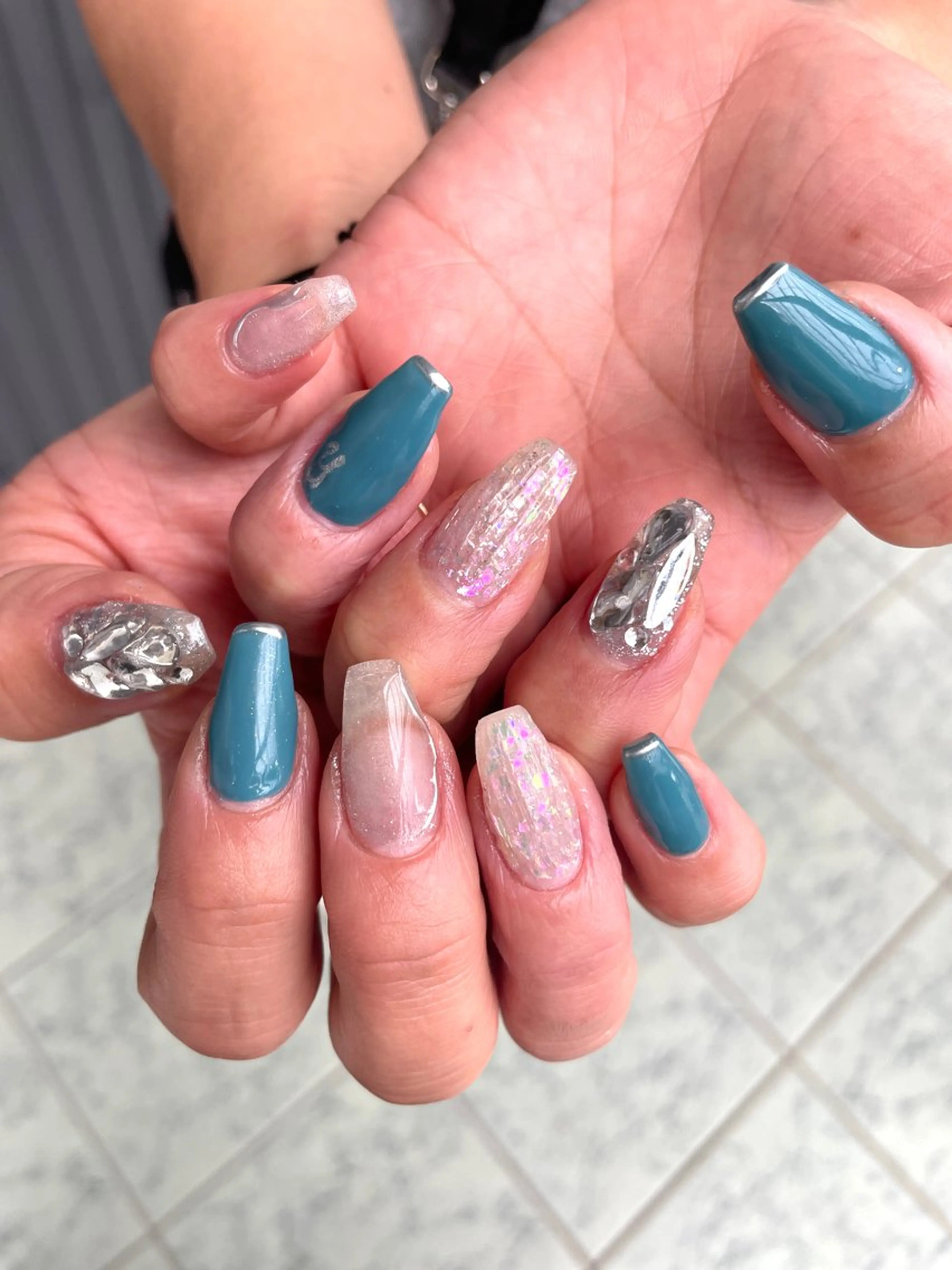 ネイル ブルー マグネットネイル nailroom.. shikiのネイルデザイン